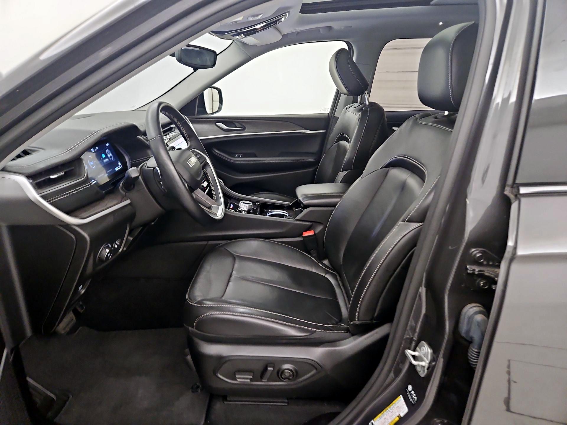 Thumbnail: 2022 Jeep Grand Cherokee L - 11