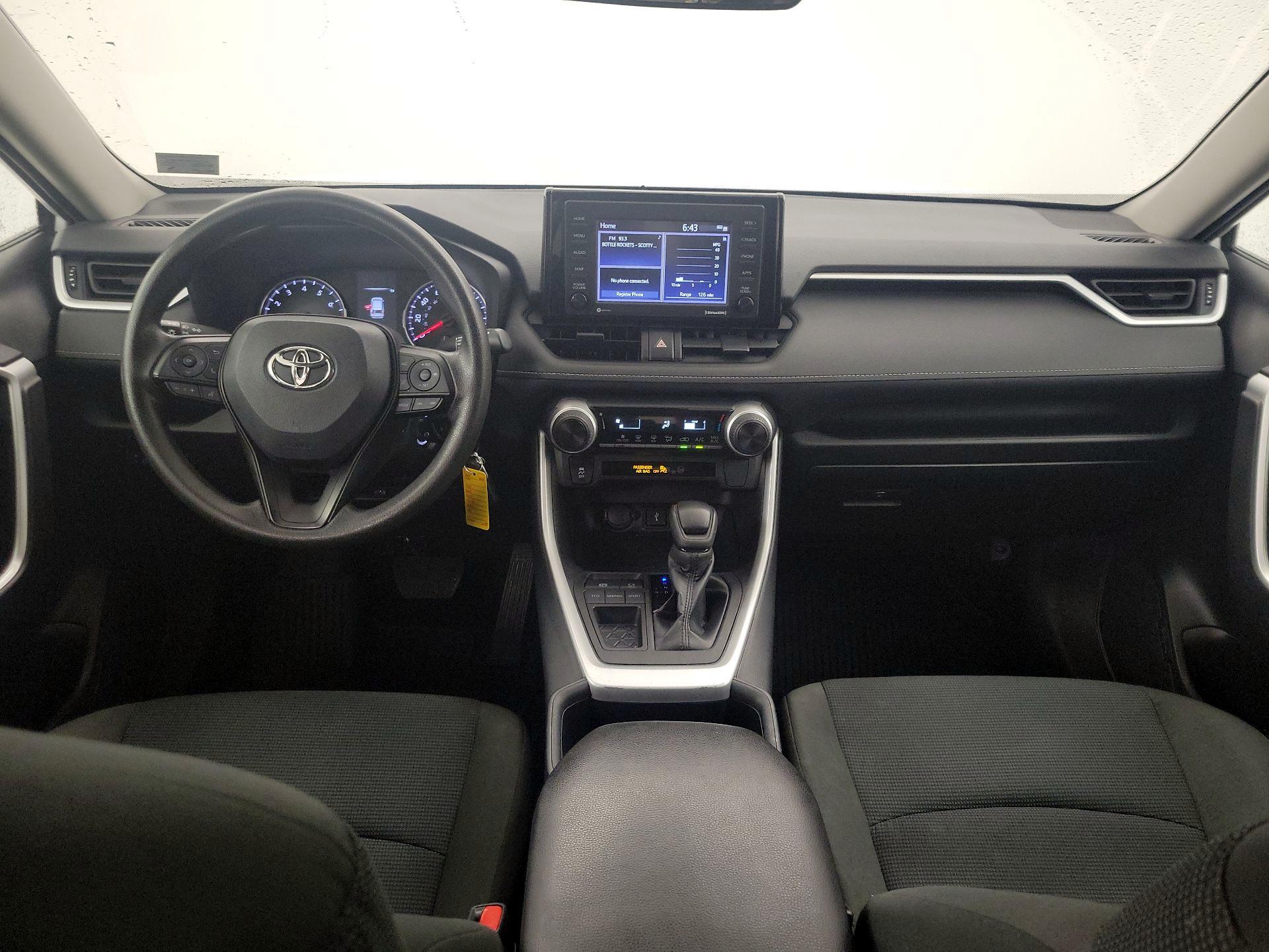 Thumbnail: 2022 Toyota RAV4 - 9