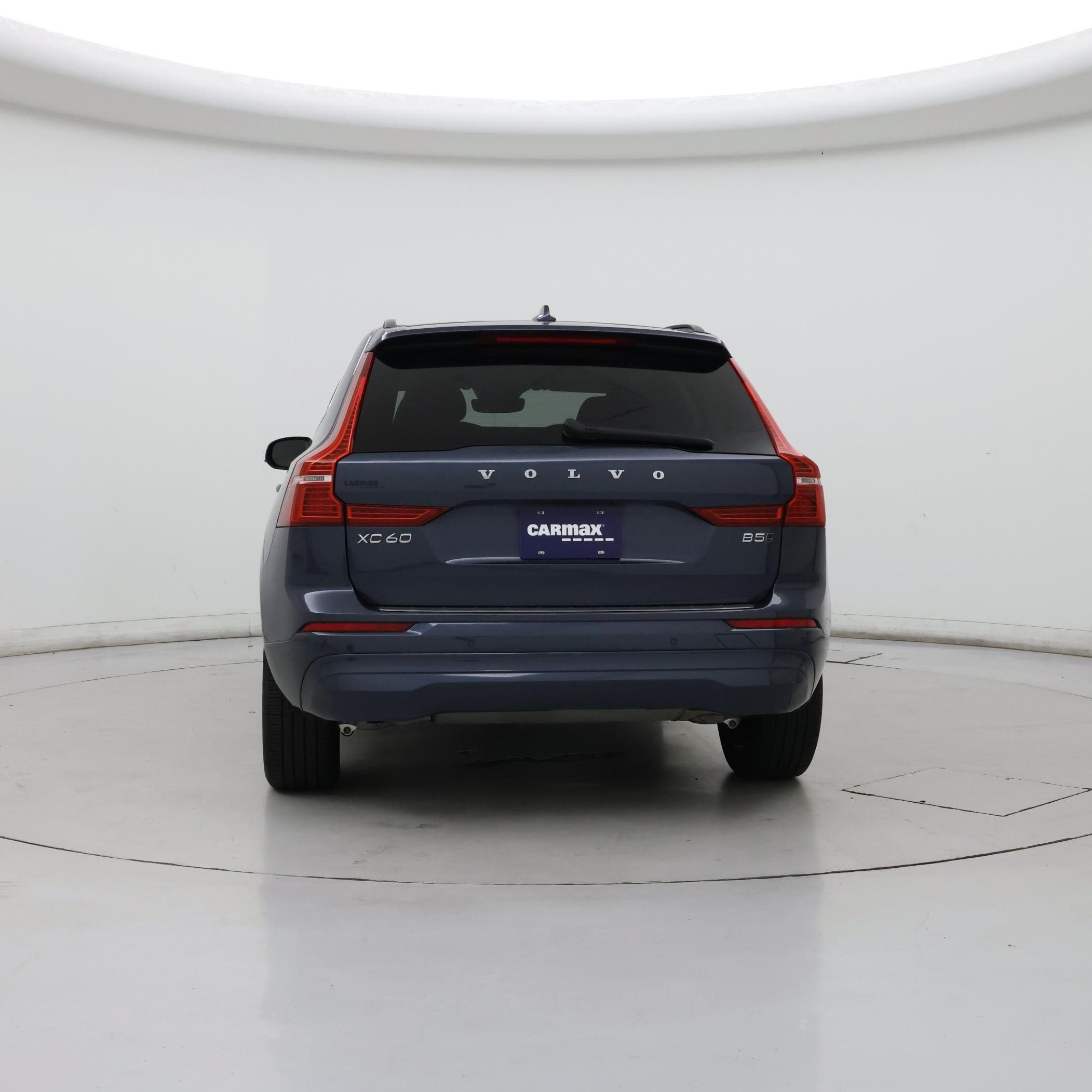Thumbnail: 2022 Volvo XC60 - 6
