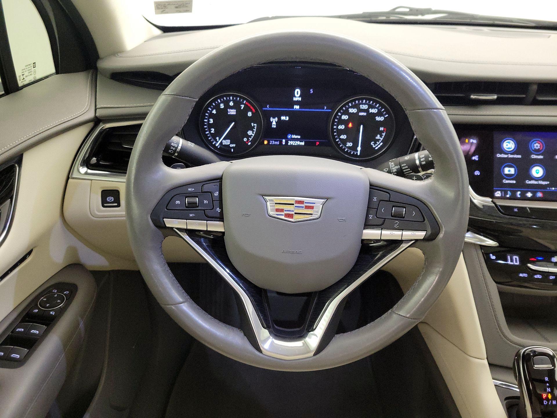 Thumbnail: 2021 Cadillac XT6 - 10