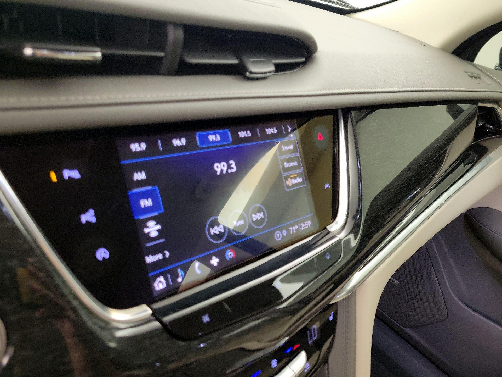 Thumbnail: 2021 Cadillac XT6 - 15