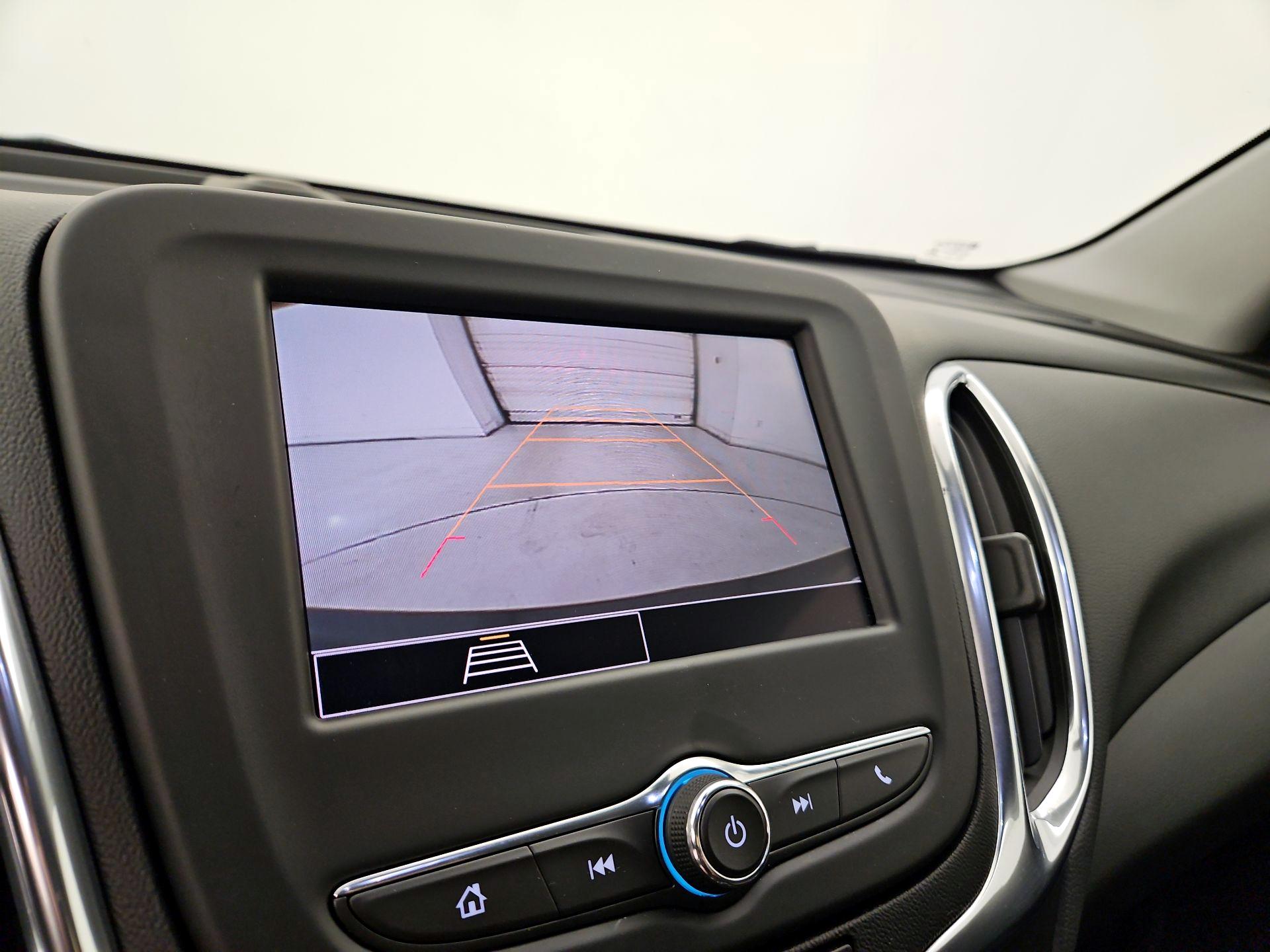 Thumbnail: 2022 Chevrolet Equinox - 14