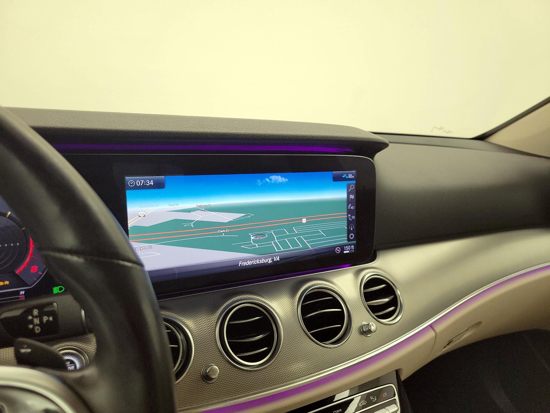 Thumbnail: 2020 Mercedes-Benz E-Class - 14