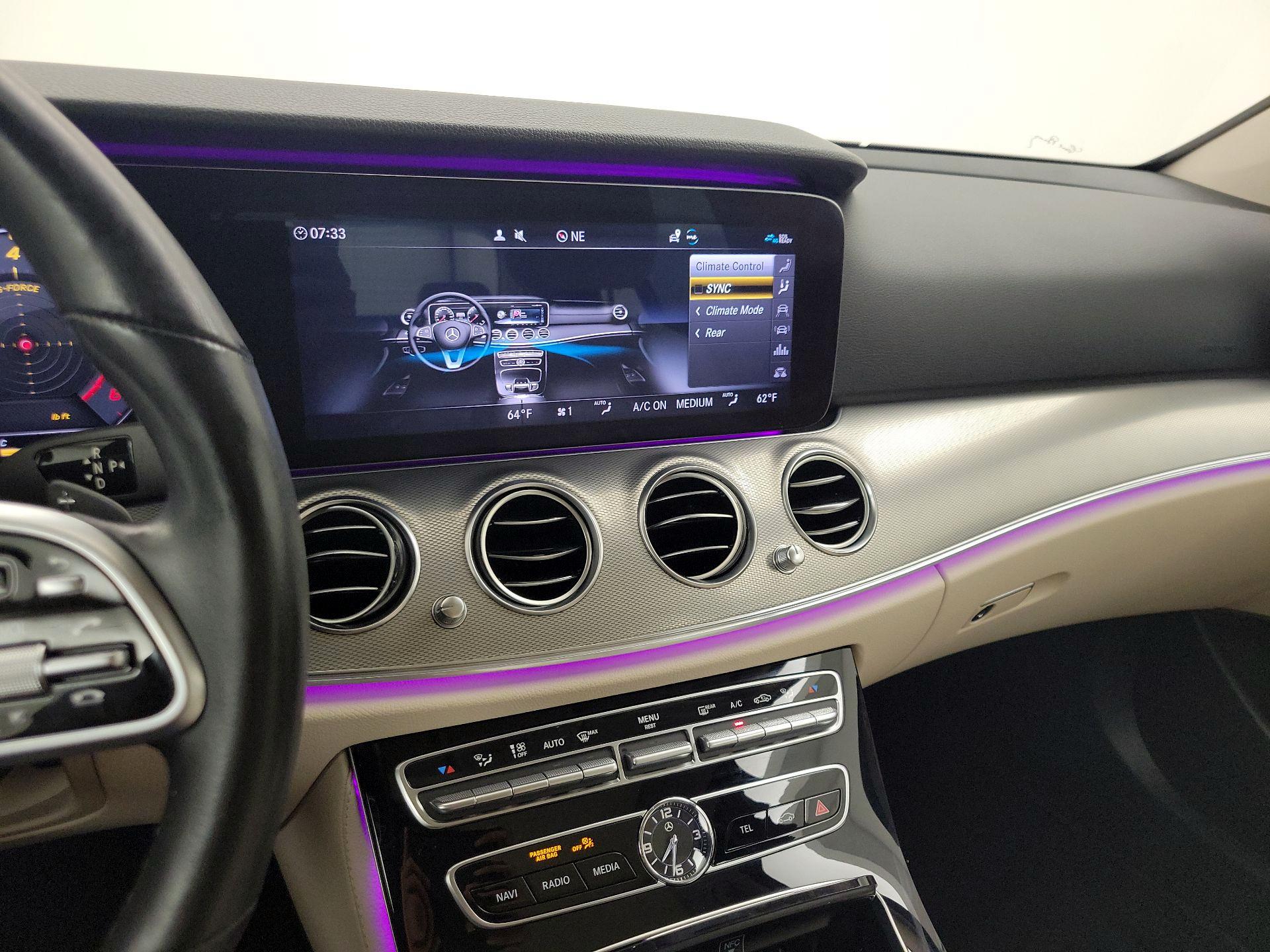 Thumbnail: 2020 Mercedes-Benz E-Class - 17