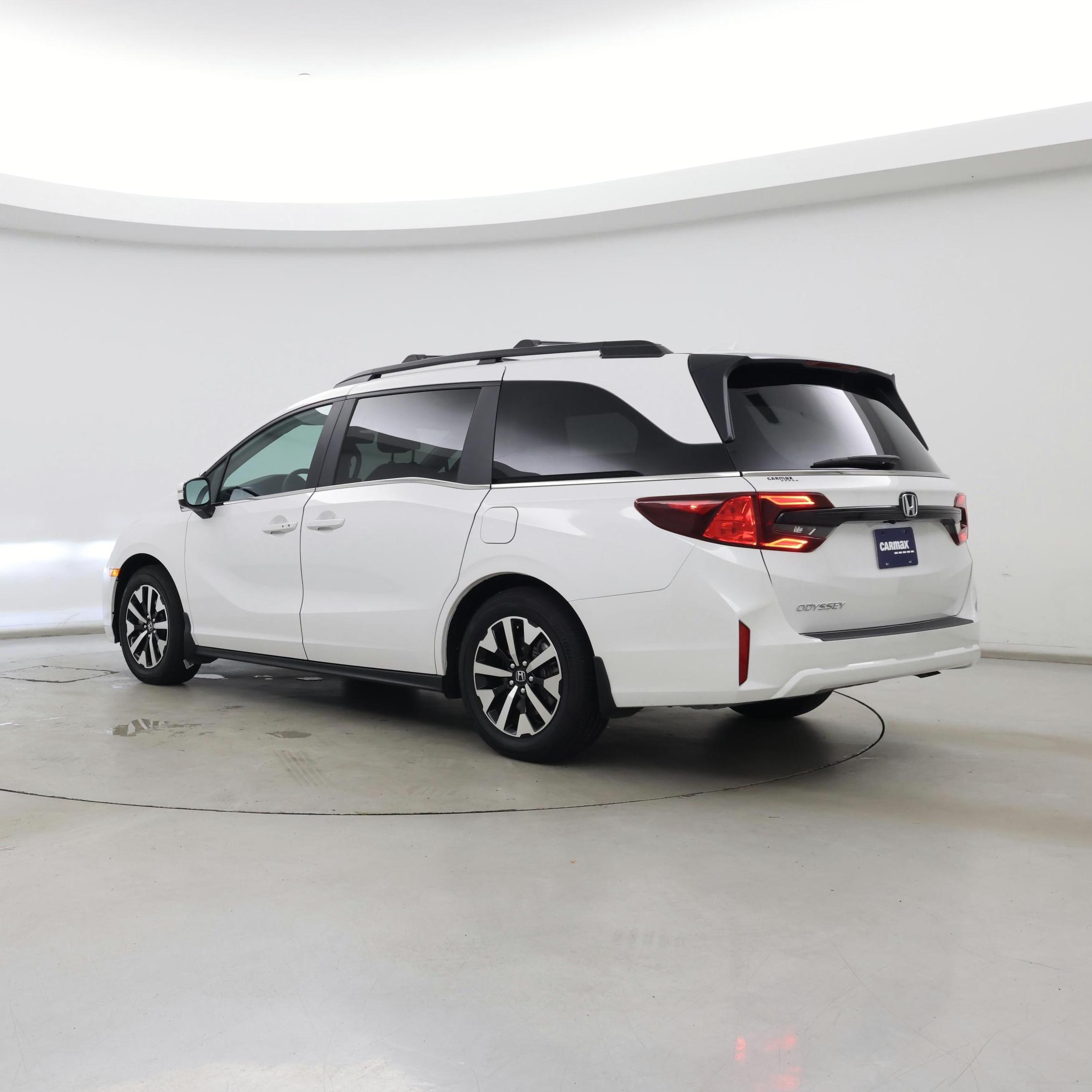 Thumbnail: 2025 Honda Odyssey - 2
