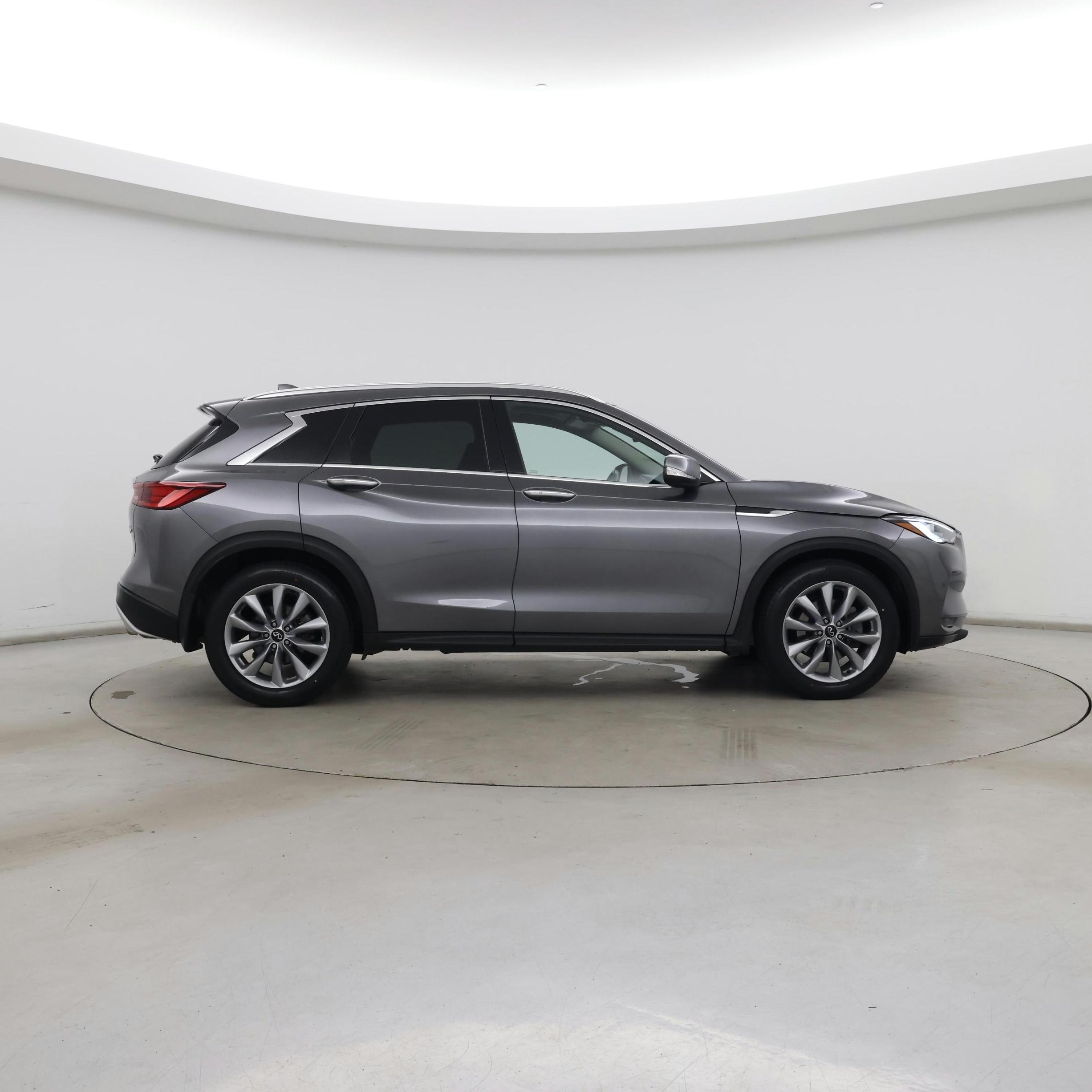 Thumbnail: 2022 INFINITI QX50 - 7
