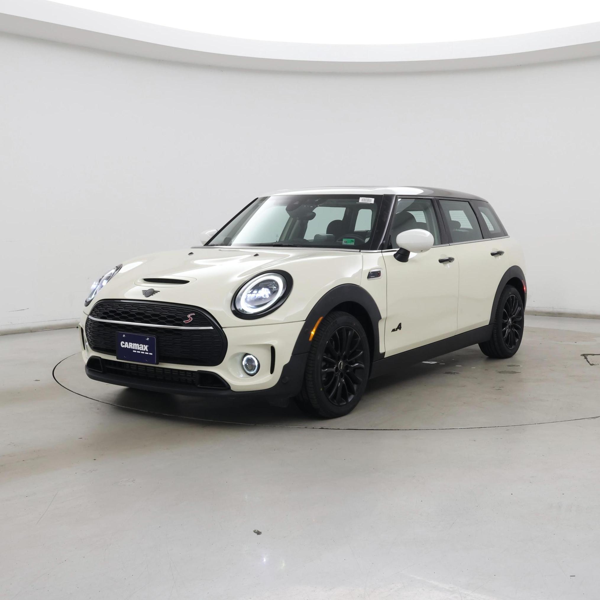 Thumbnail: 2023 MINI Cooper Clubman - 4