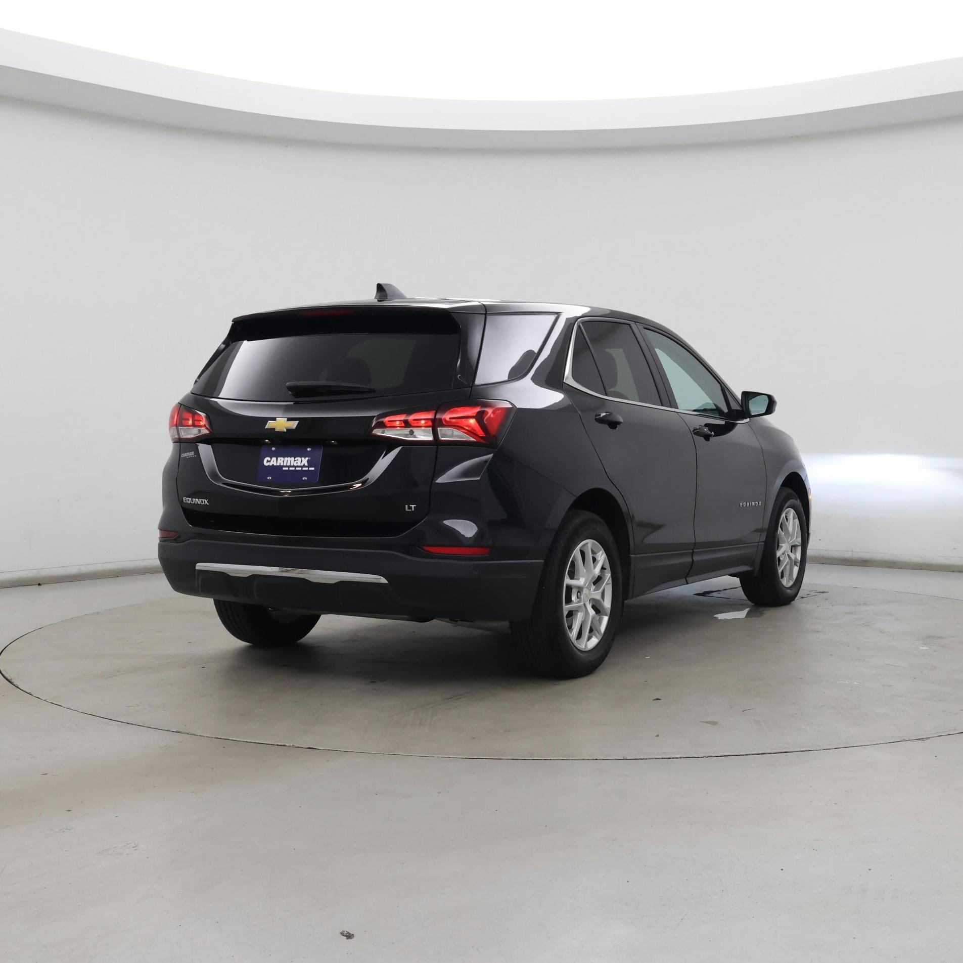 Thumbnail: 2023 Chevrolet Equinox - 8