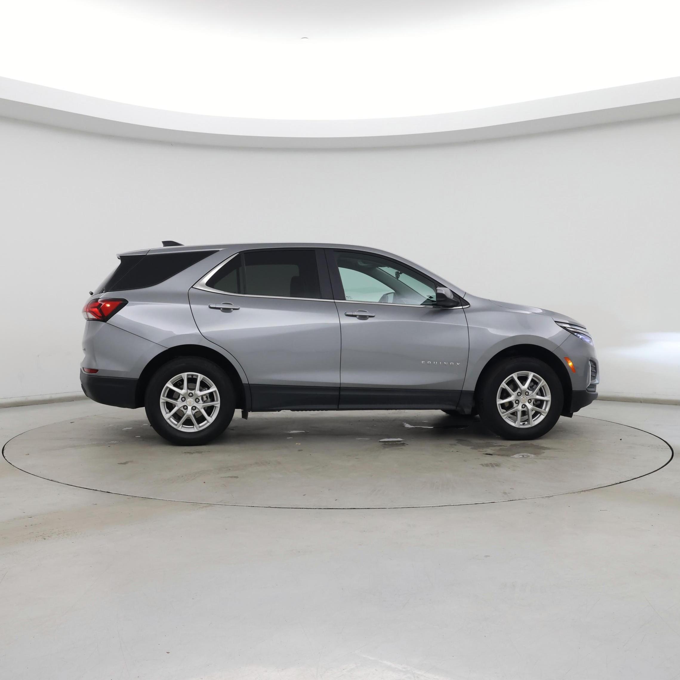 Thumbnail: 2023 Chevrolet Equinox - 7