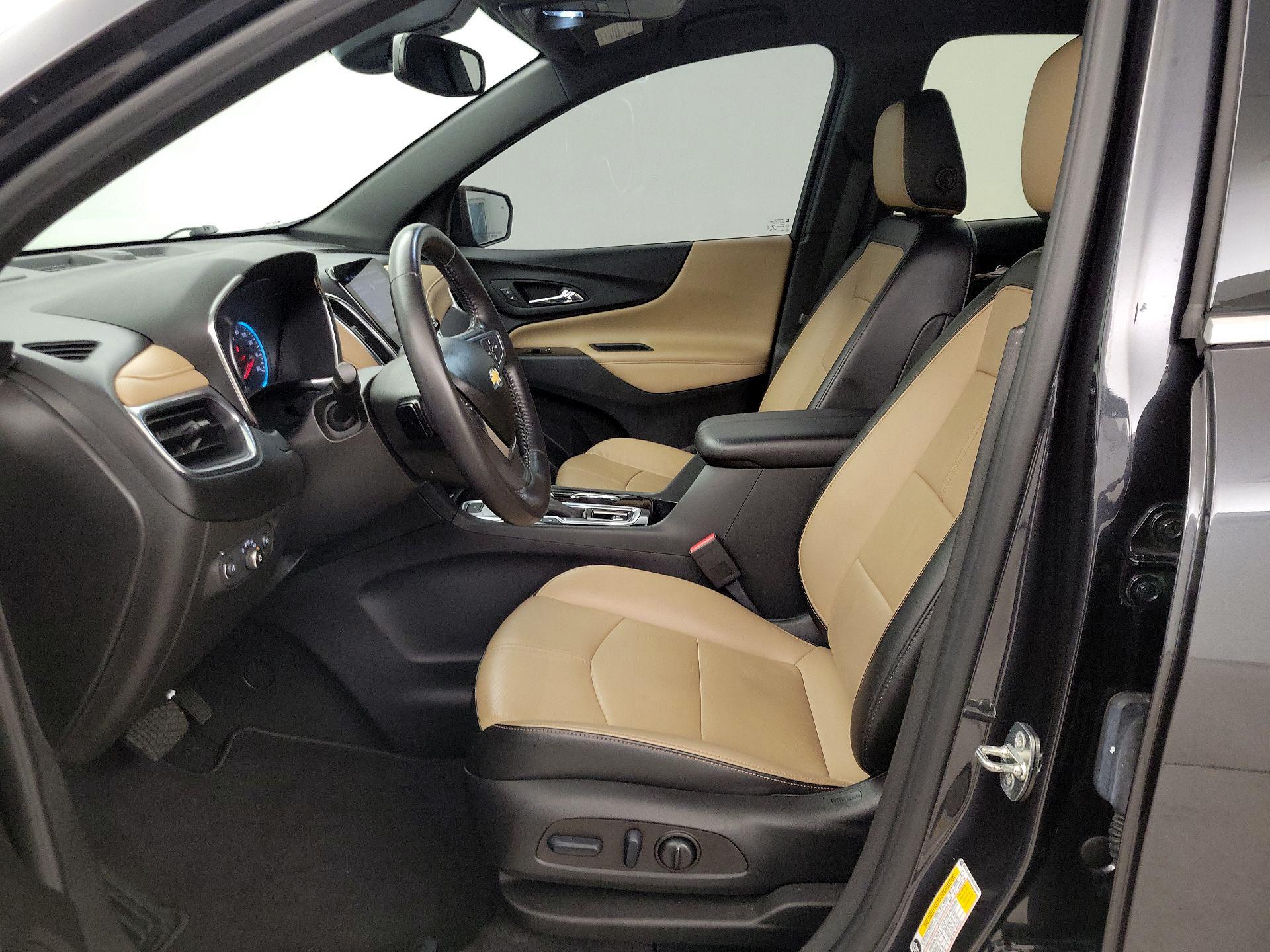 Thumbnail: 2022 Chevrolet Equinox - 11