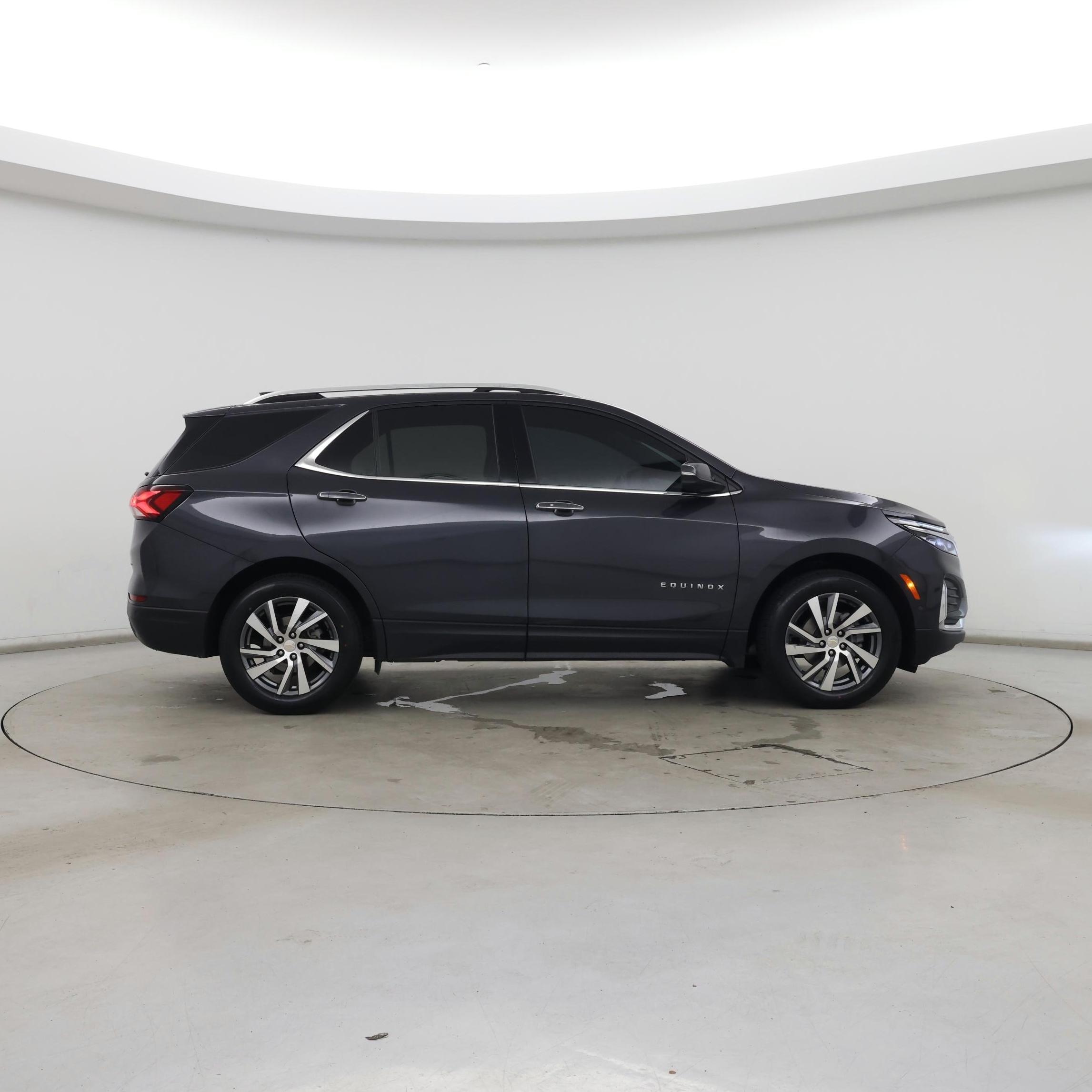 Thumbnail: 2022 Chevrolet Equinox - 7