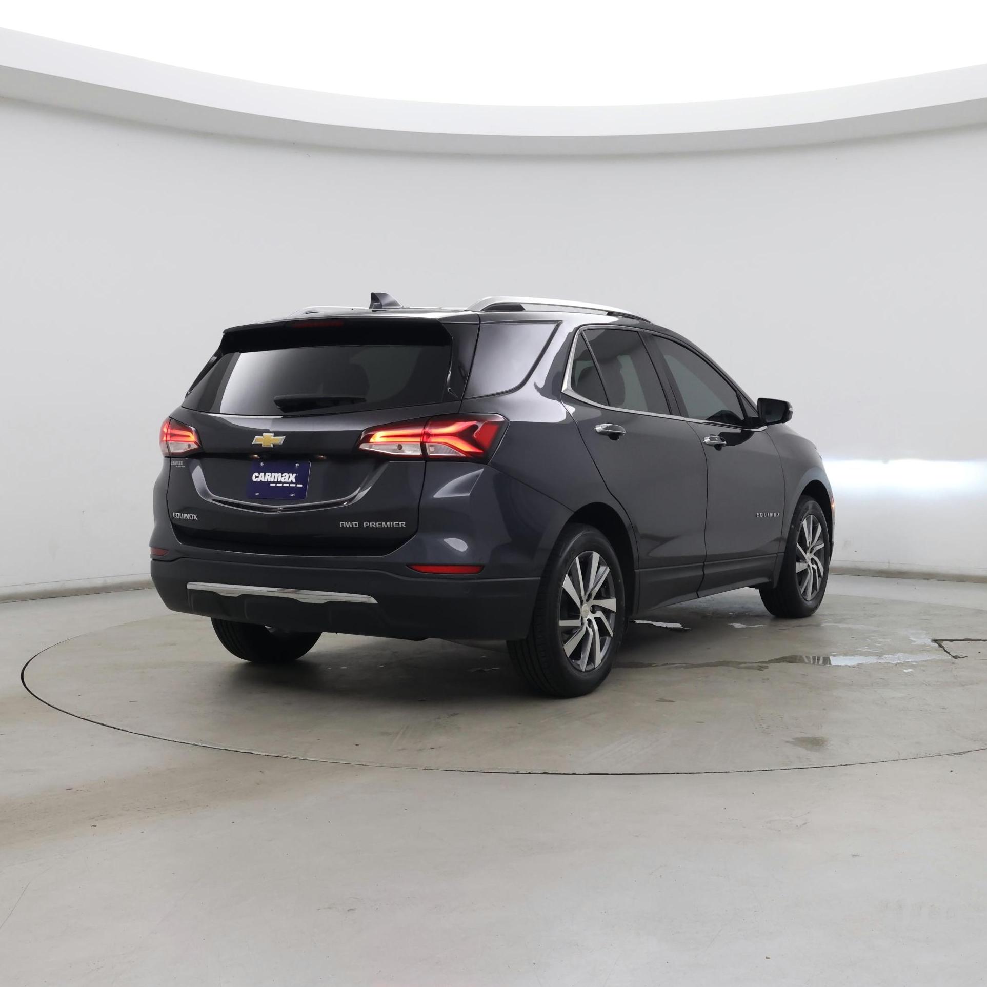 Thumbnail: 2022 Chevrolet Equinox - 8