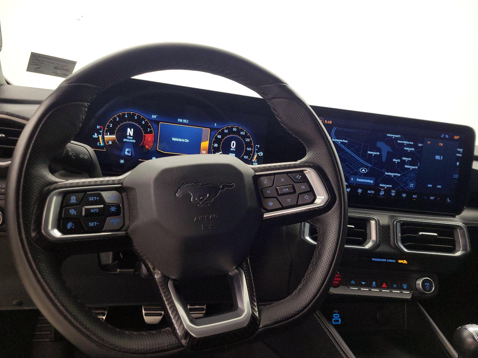 Thumbnail: 2025 Ford Mustang - 10