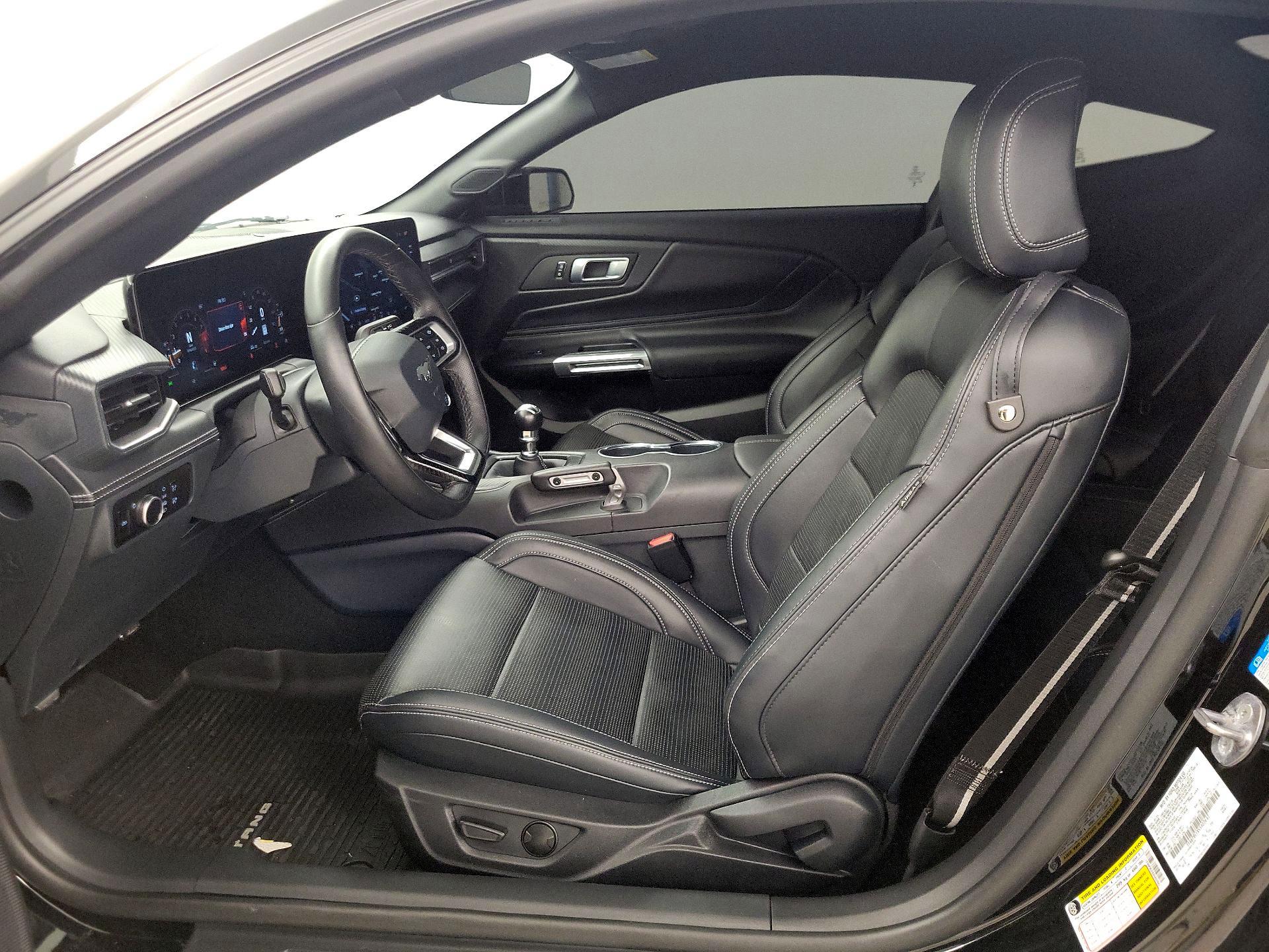 Thumbnail: 2025 Ford Mustang - 11
