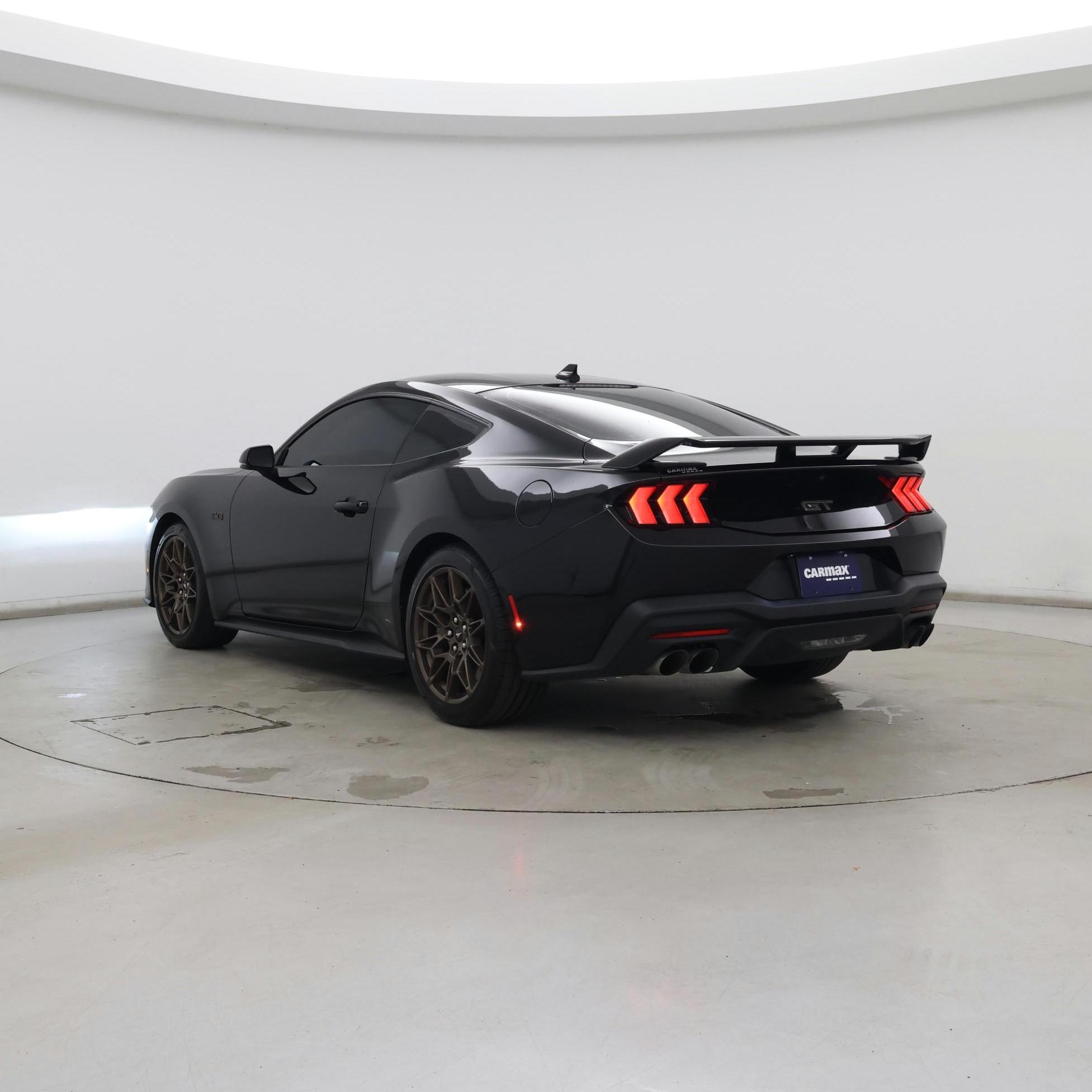 Thumbnail: 2025 Ford Mustang - 2