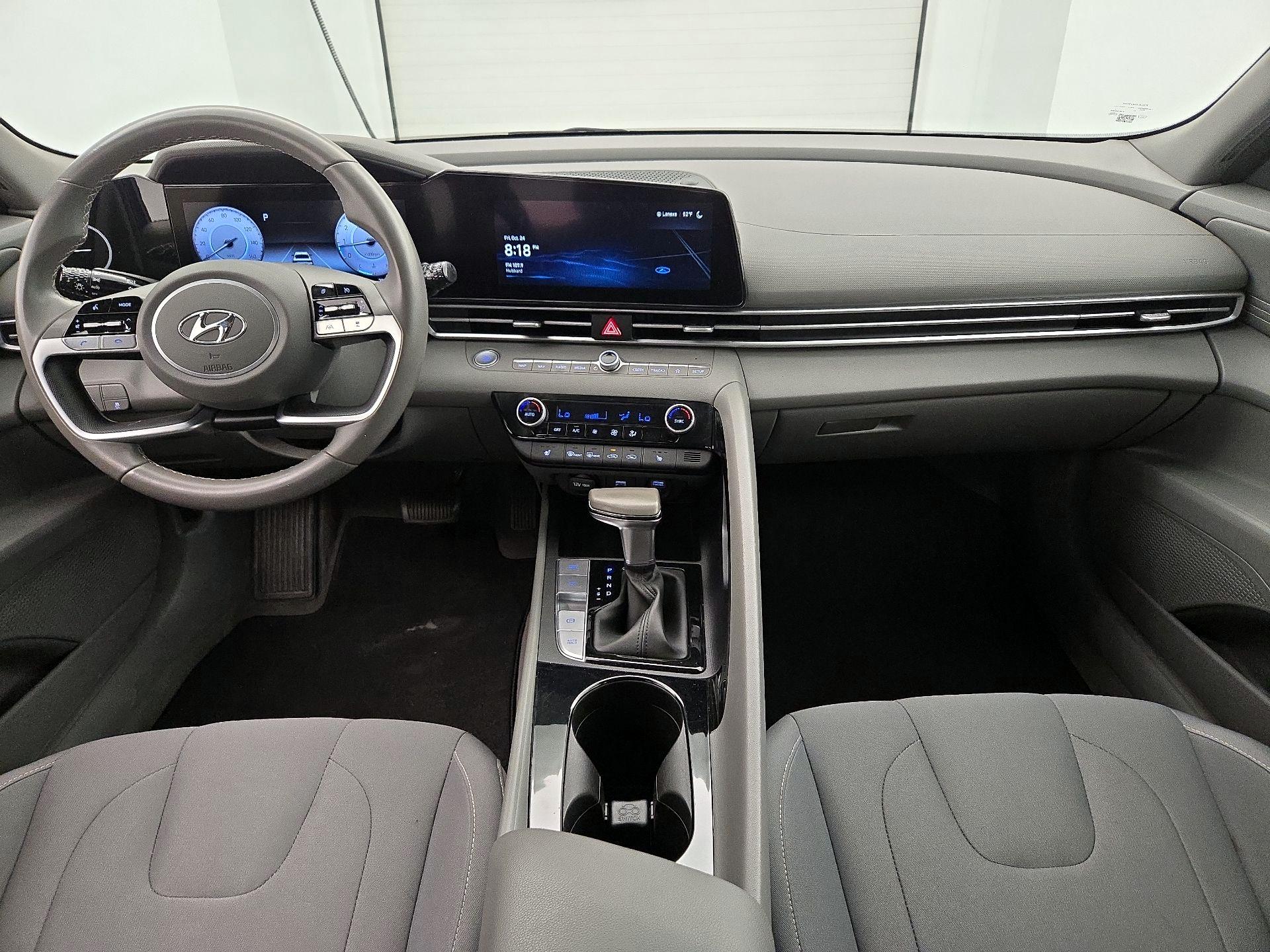 Thumbnail: 2023 Hyundai Elantra - 9