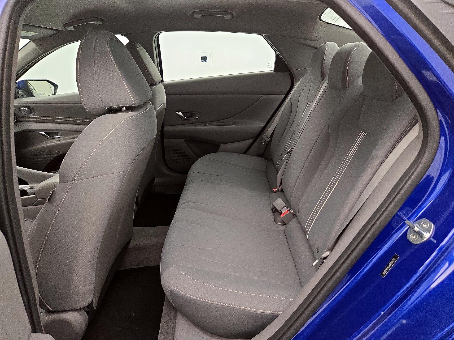 Thumbnail: 2023 Hyundai Elantra - 20