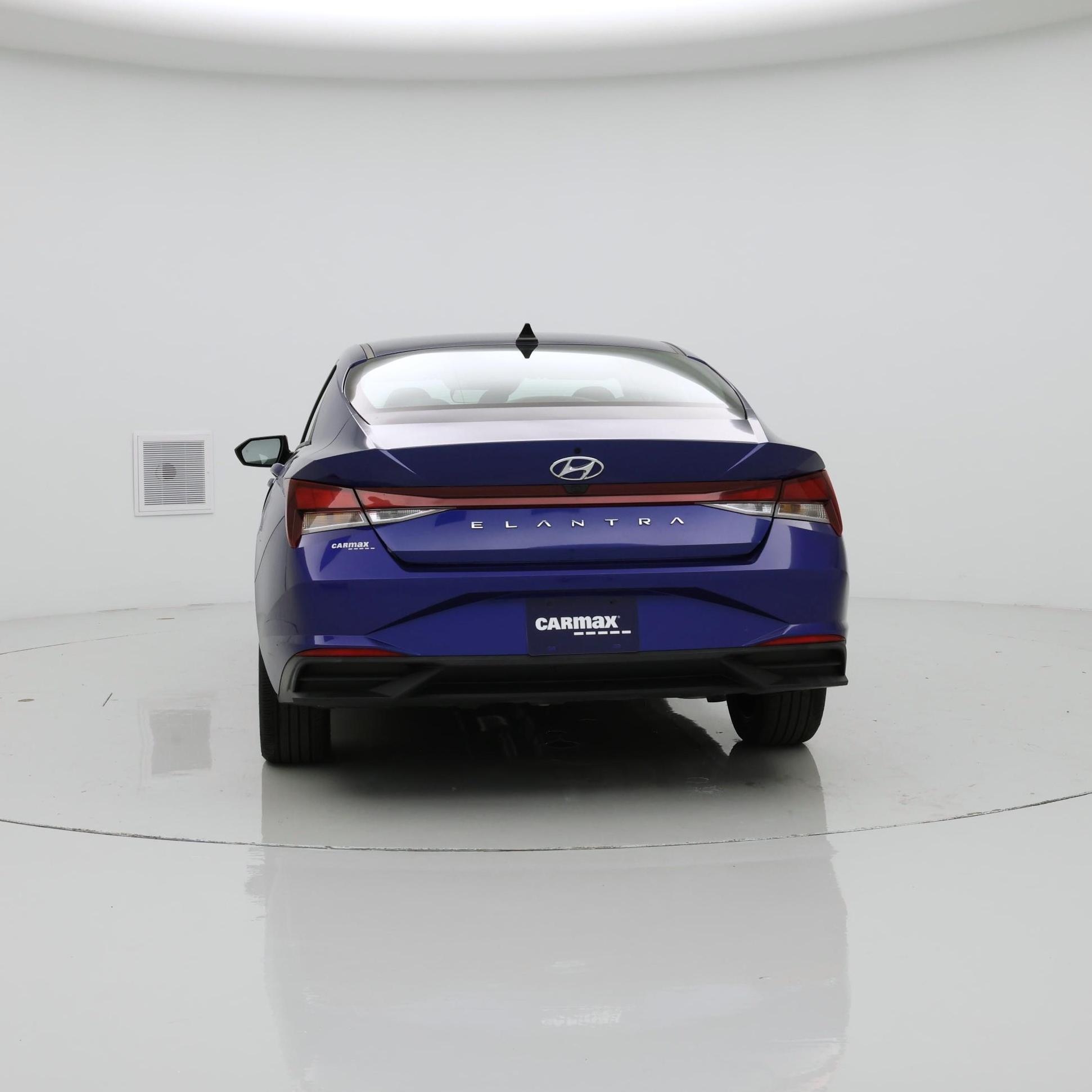 Thumbnail: 2023 Hyundai Elantra - 6