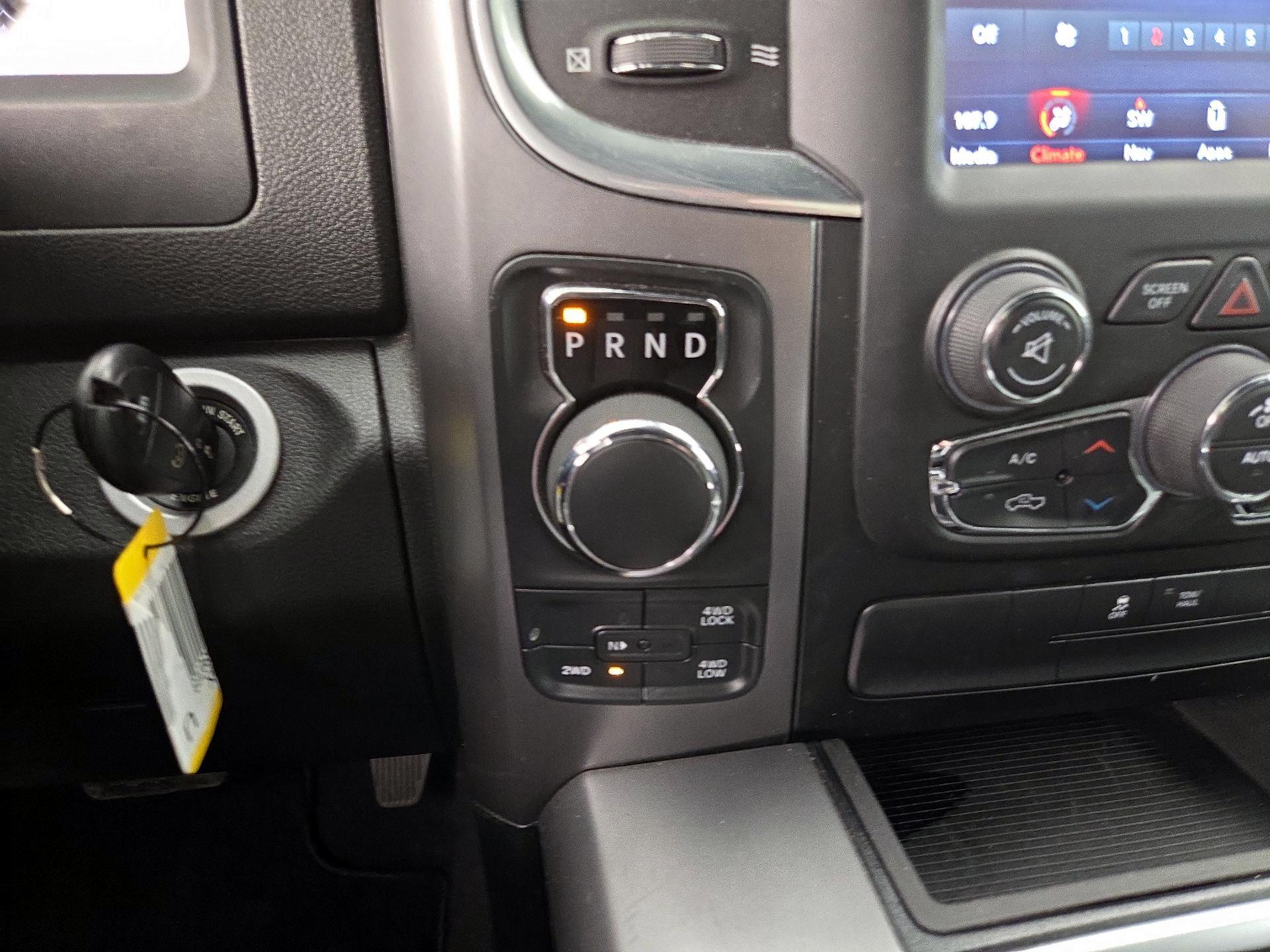 Thumbnail: 2021 RAM 1500 Classic - 18