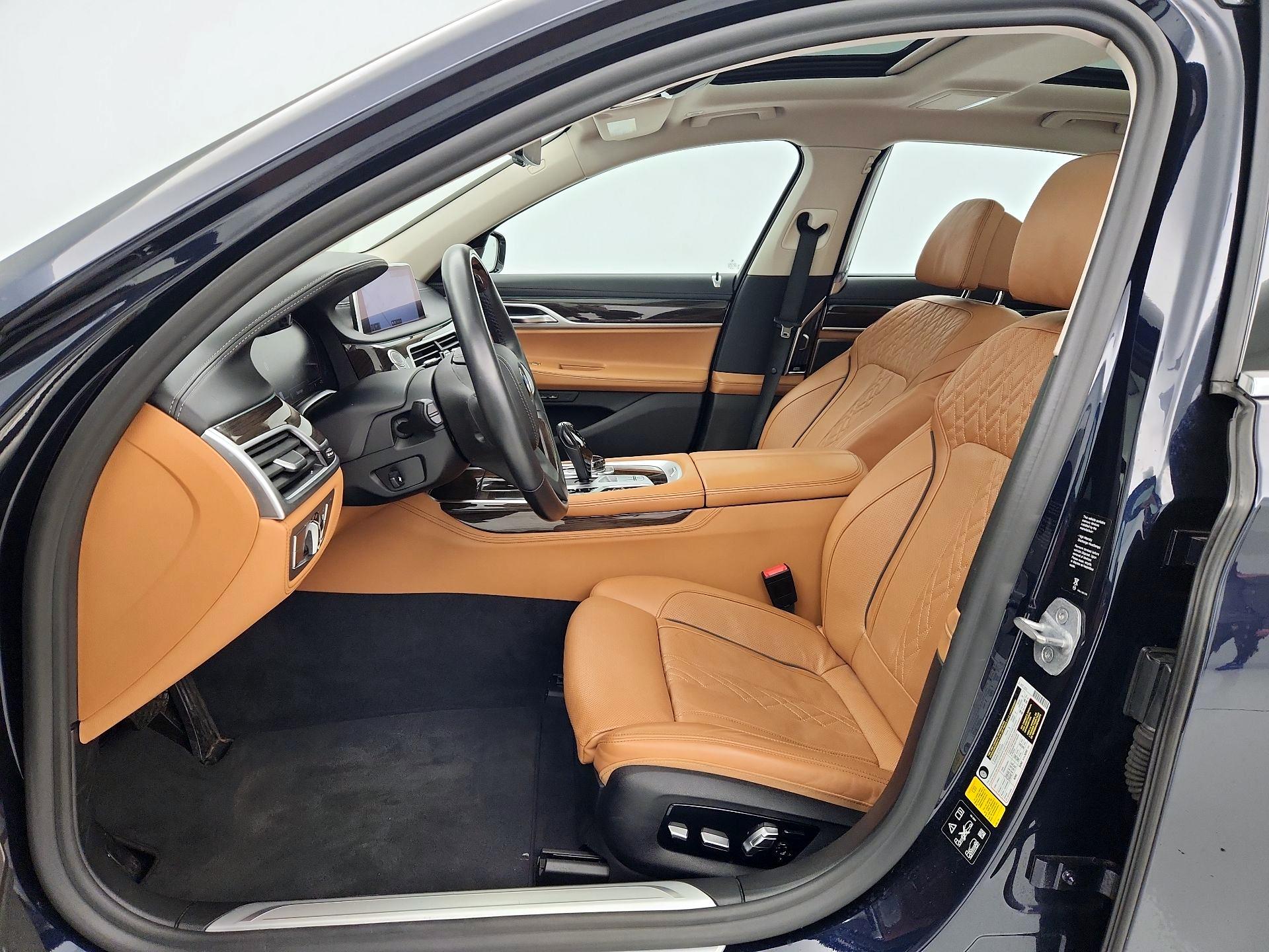 Thumbnail: 2020 BMW 7 Series - 11