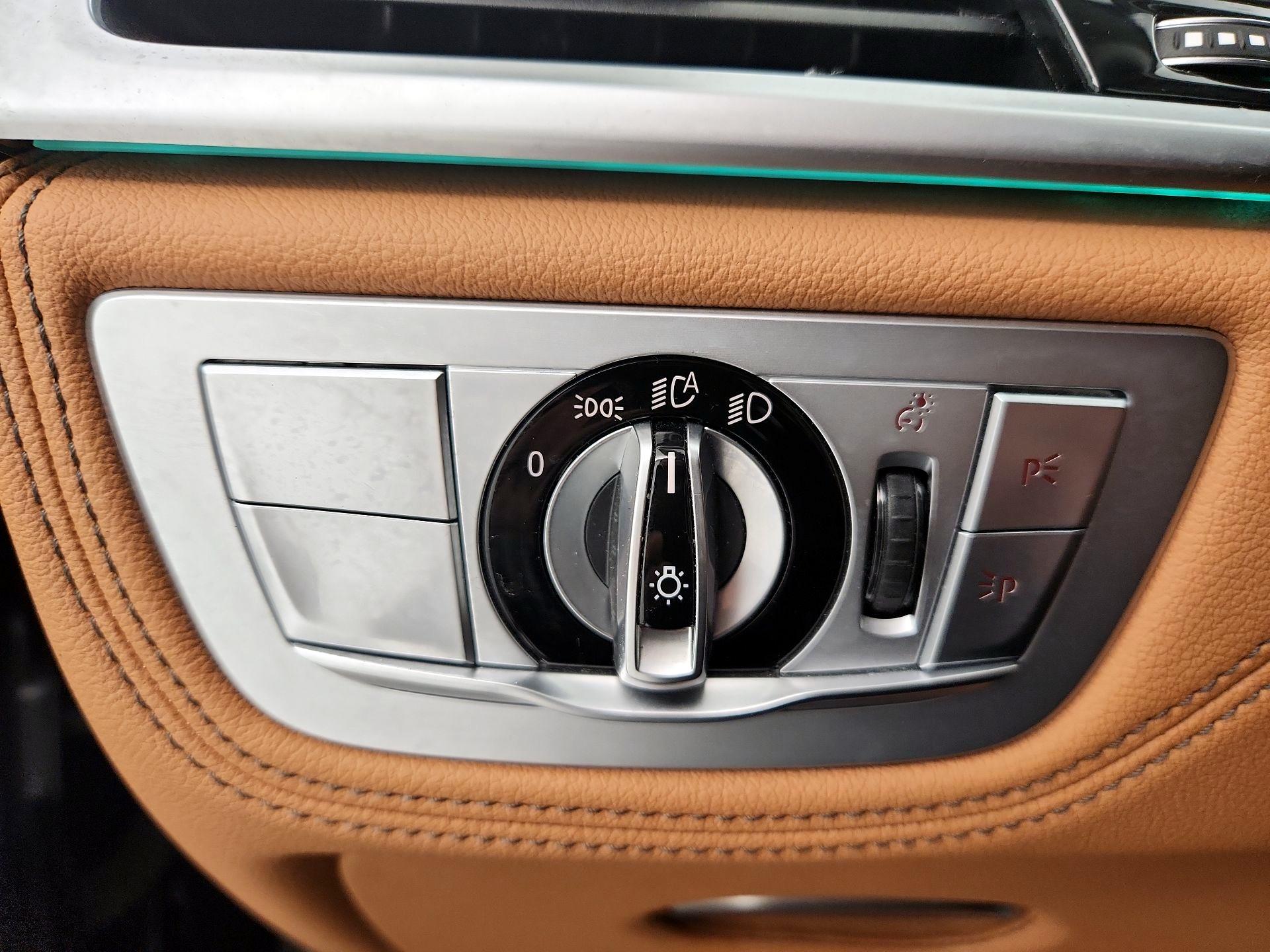 Thumbnail: 2020 BMW 7 Series - 13