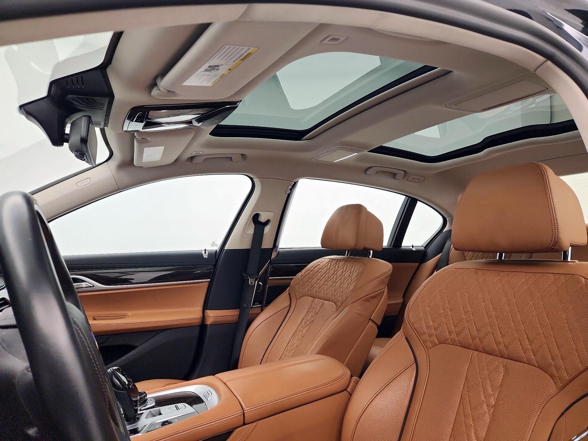 Thumbnail: 2020 BMW 7 Series - 20