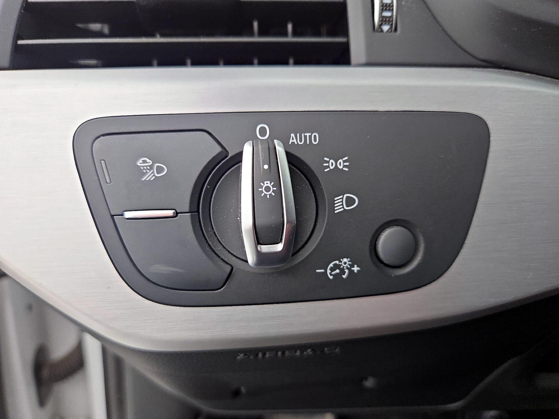 Thumbnail: 2021 Audi A4 - 13