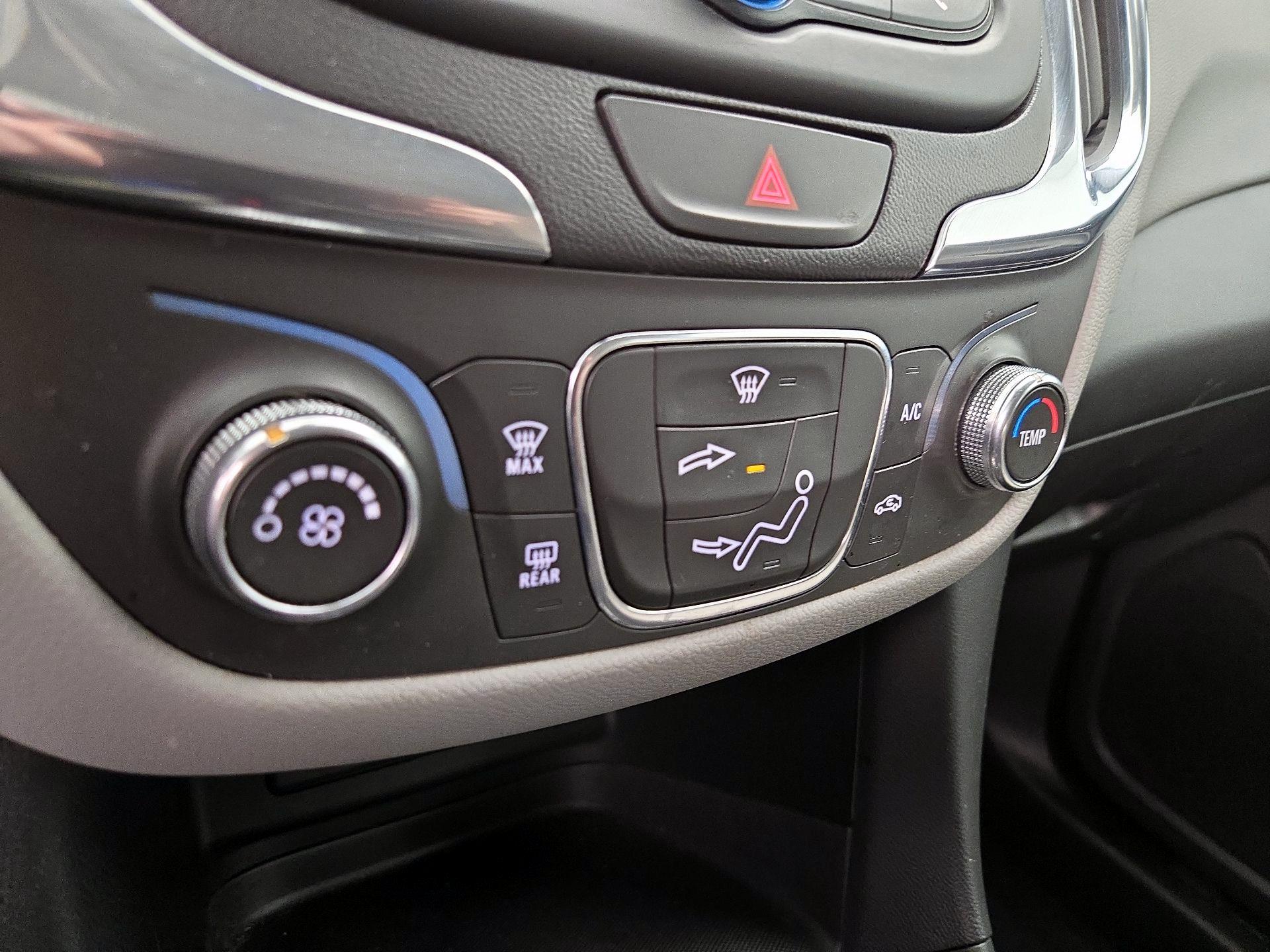 Thumbnail: 2021 Chevrolet Equinox - 16