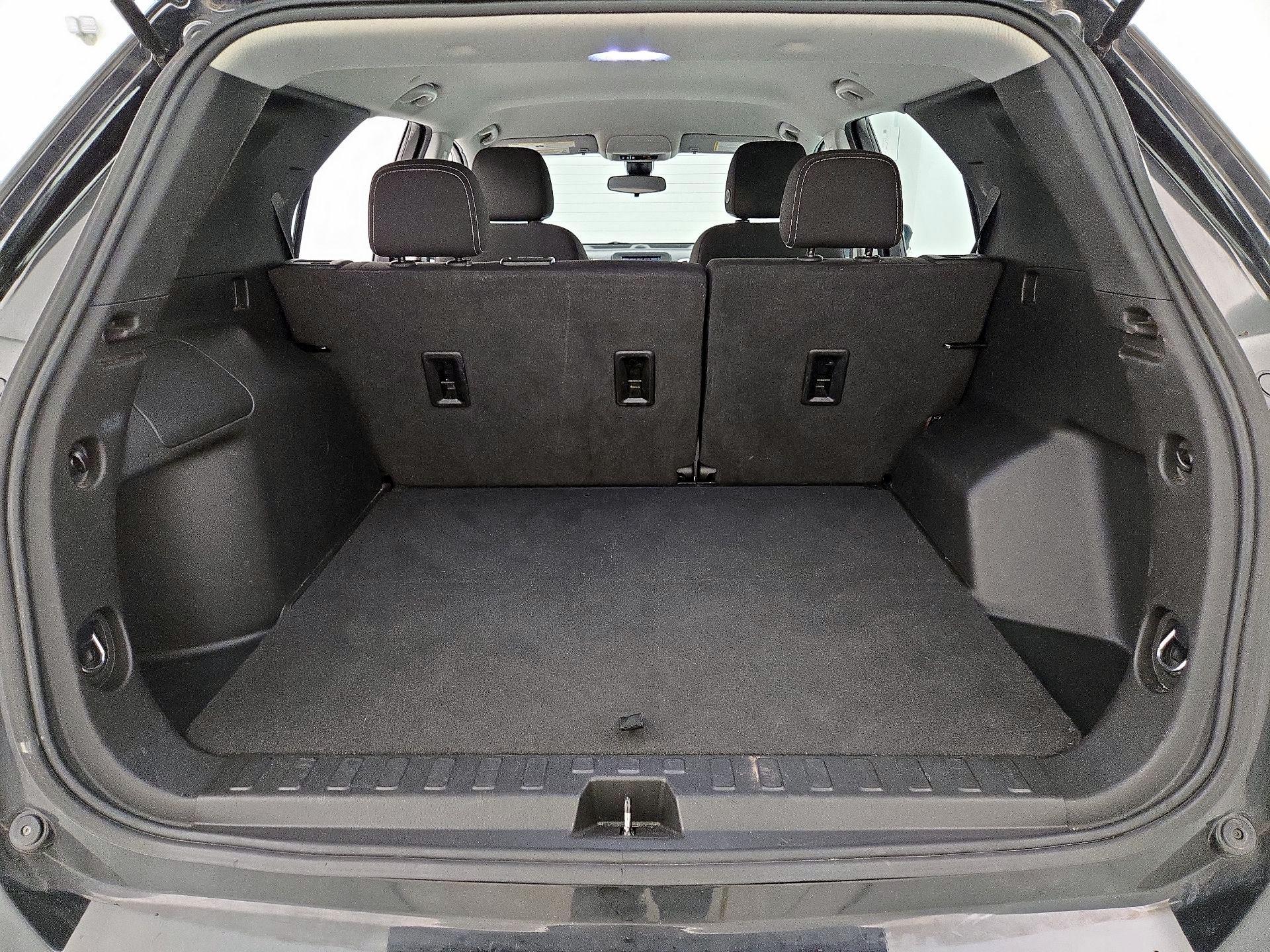 Thumbnail: 2021 Chevrolet Equinox - 20