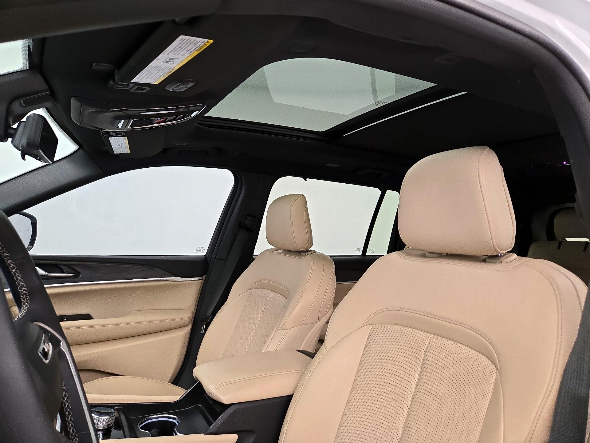 Thumbnail: 2024 Jeep Grand Cherokee L - 20