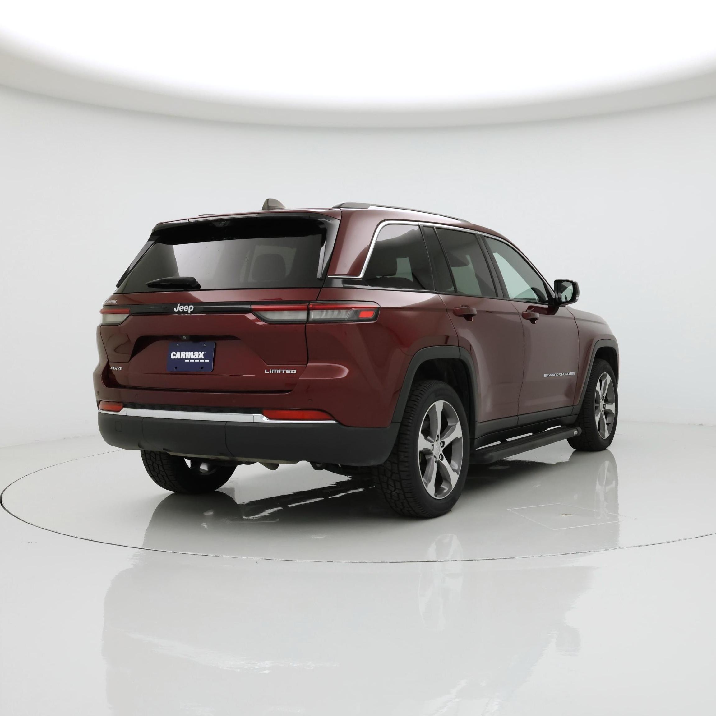 Thumbnail: 2023 Jeep Grand Cherokee - 8