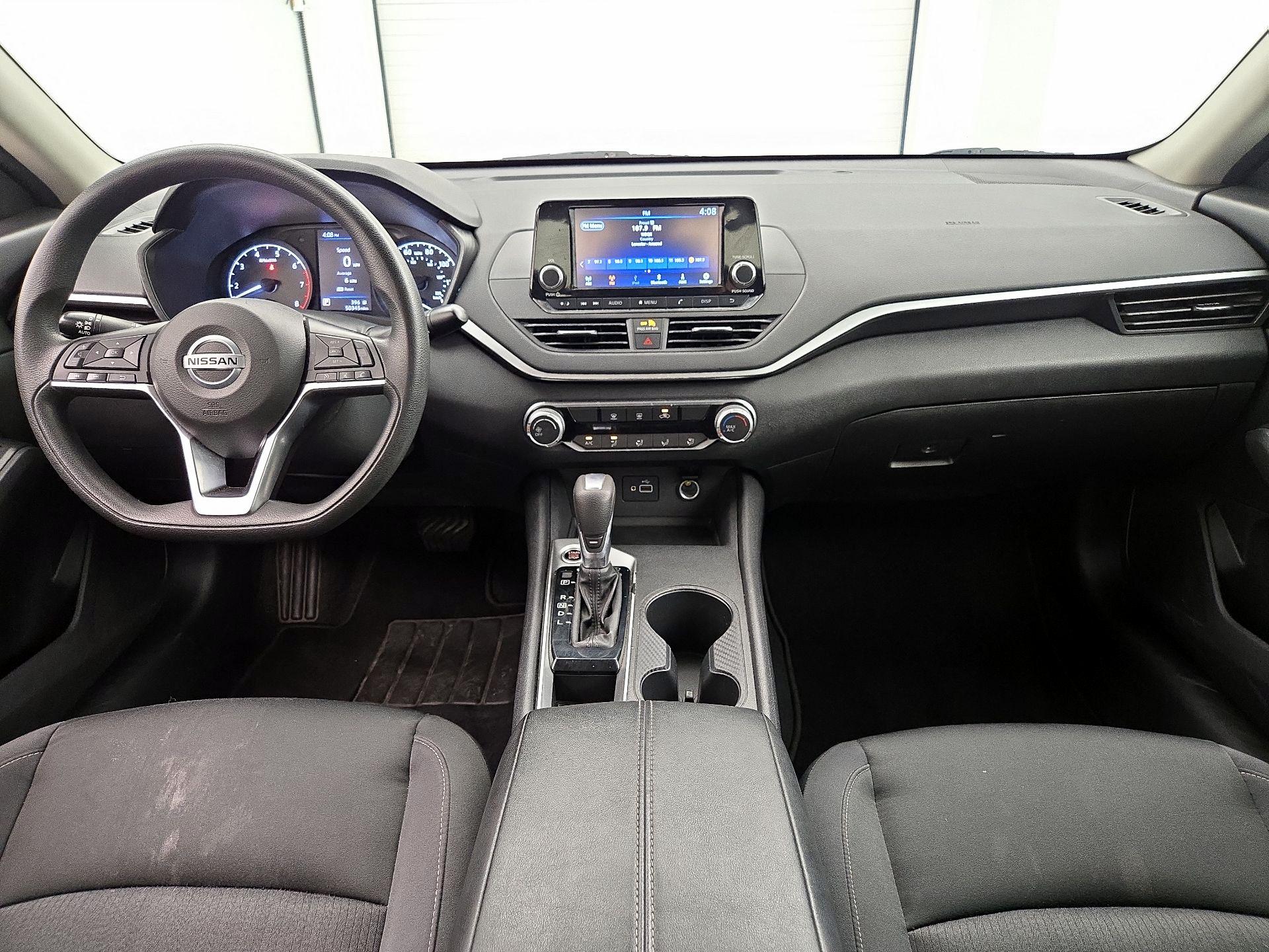 Thumbnail: 2021 Nissan Altima - 9