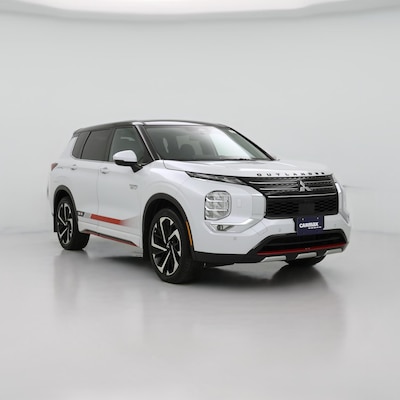 2023 Mitsubishi Outlander Plug in Hybrid SE