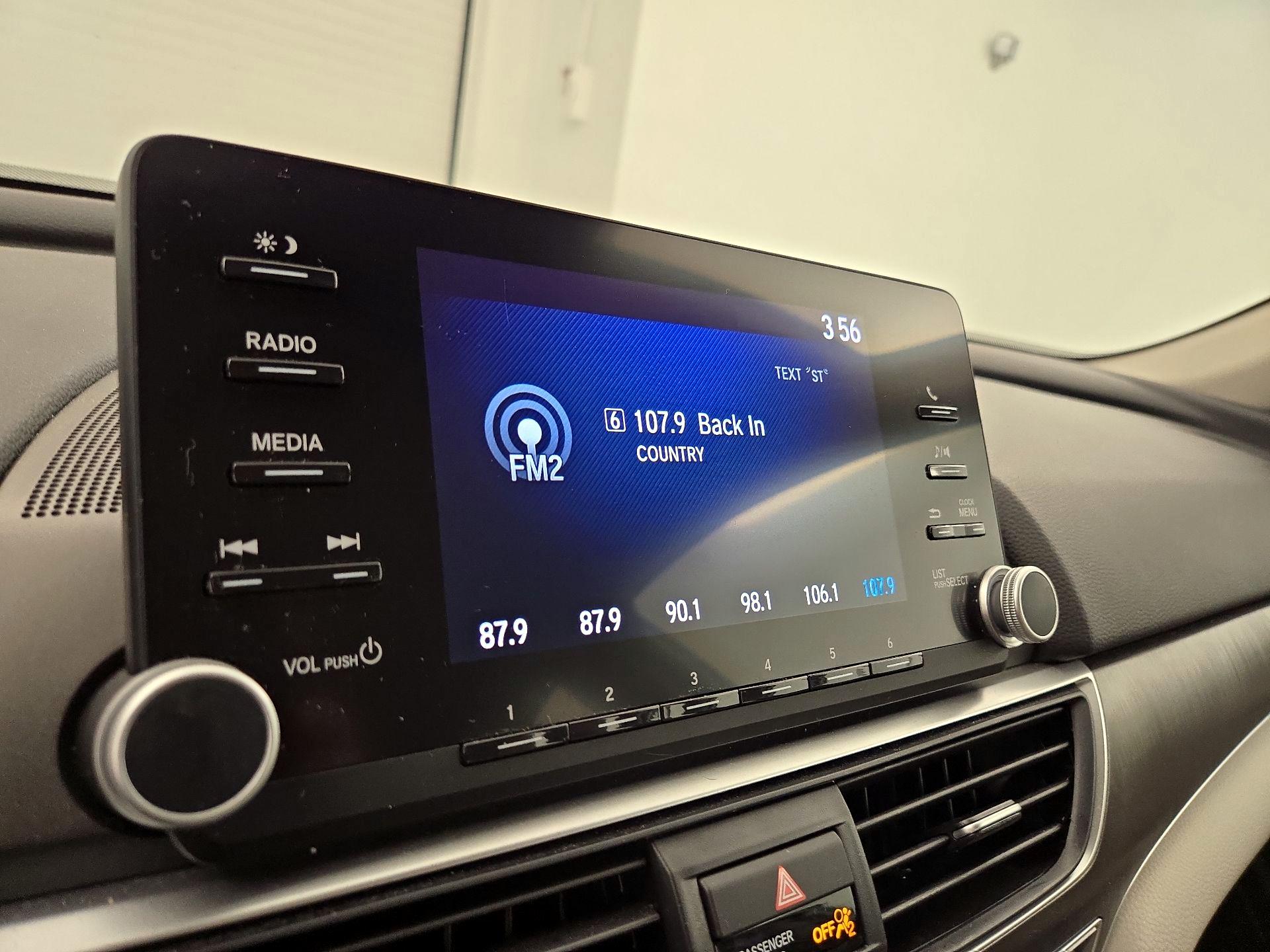 Thumbnail: 2020 Honda Accord - 15