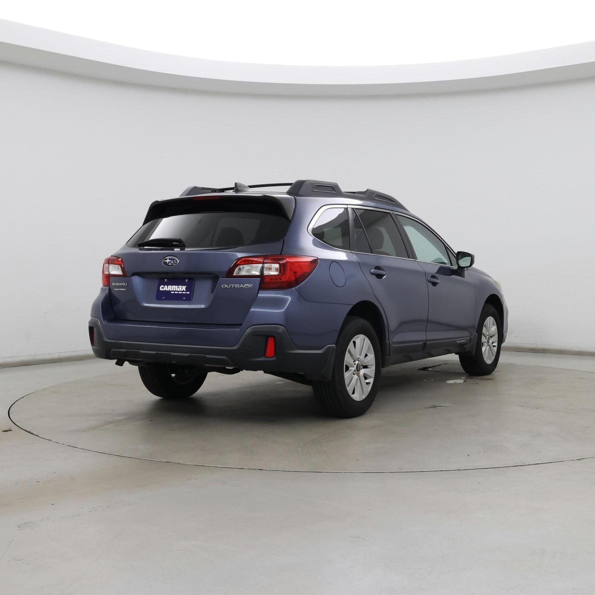 Thumbnail: 2018 Subaru Outback - 8