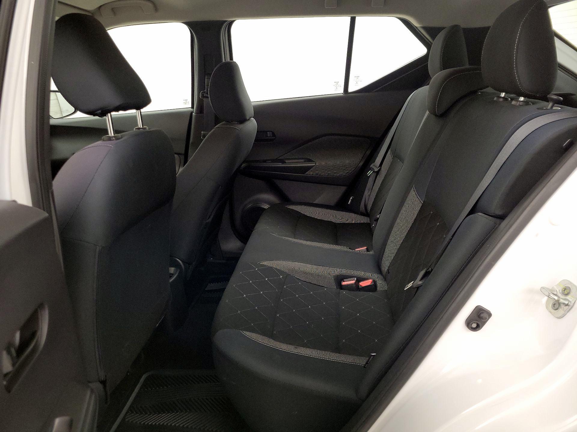 Thumbnail: 2020 Nissan Kicks - 19