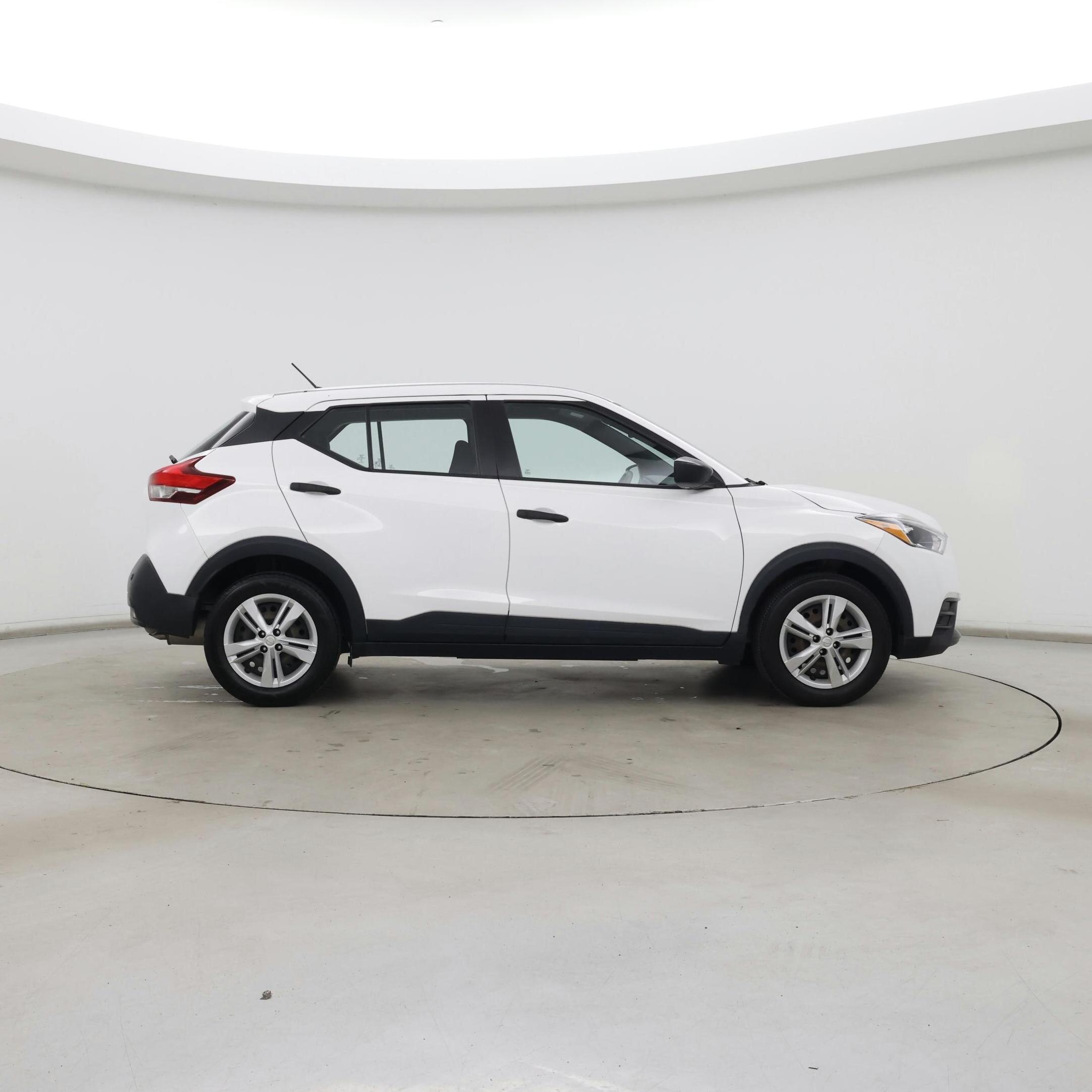 Thumbnail: 2020 Nissan Kicks - 7
