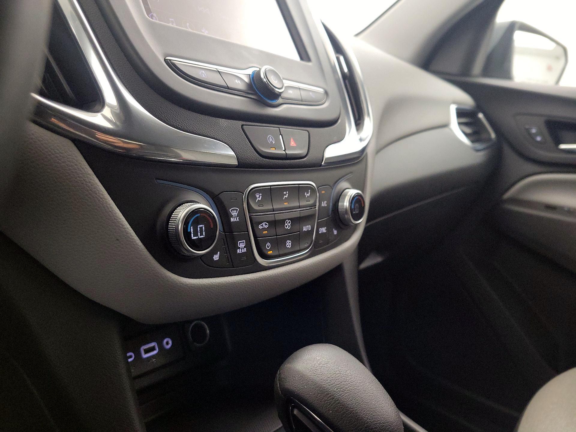Thumbnail: 2023 Chevrolet Equinox - 16