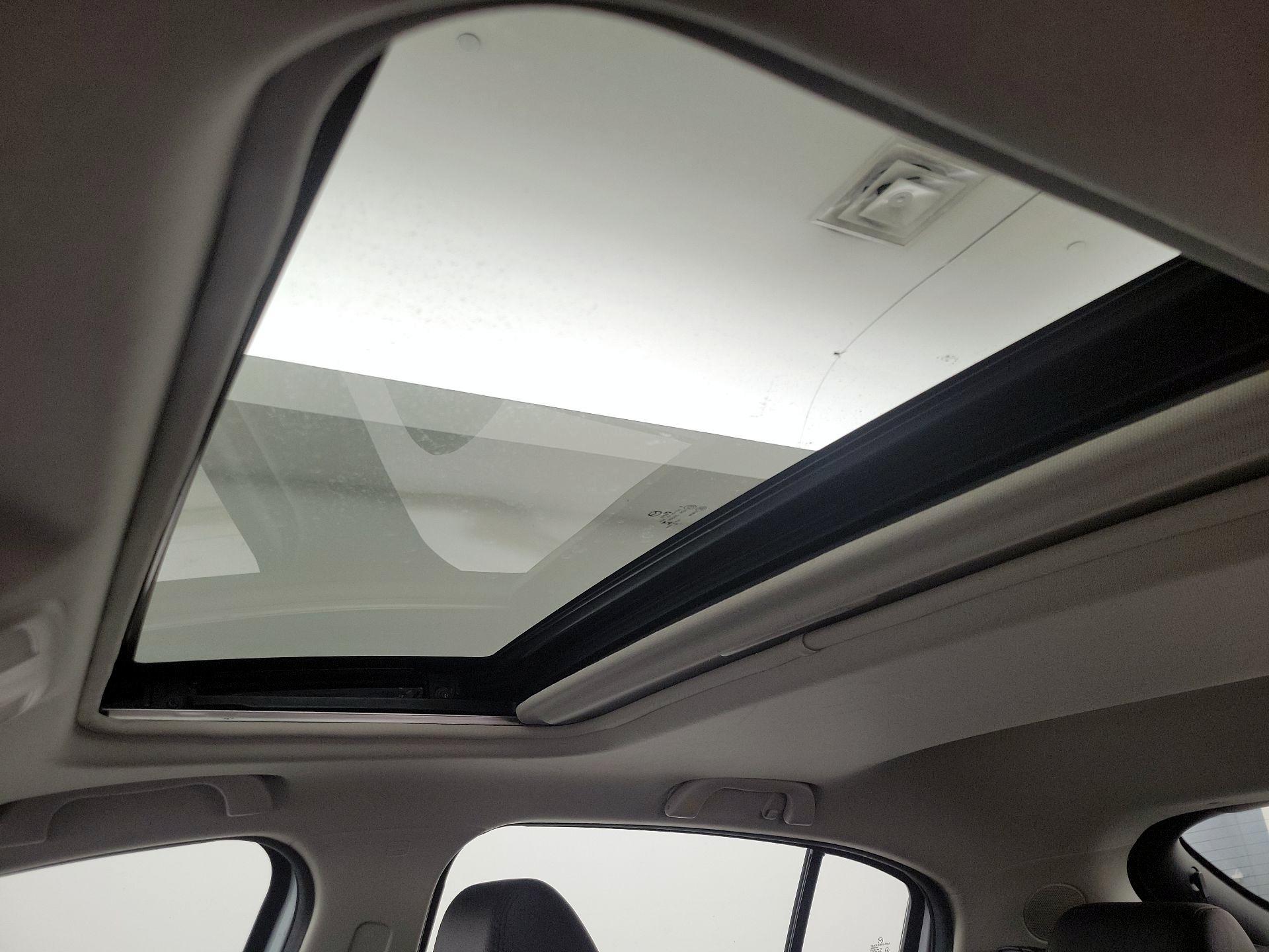 Thumbnail: 2018 Mazda Mazda3 - 20