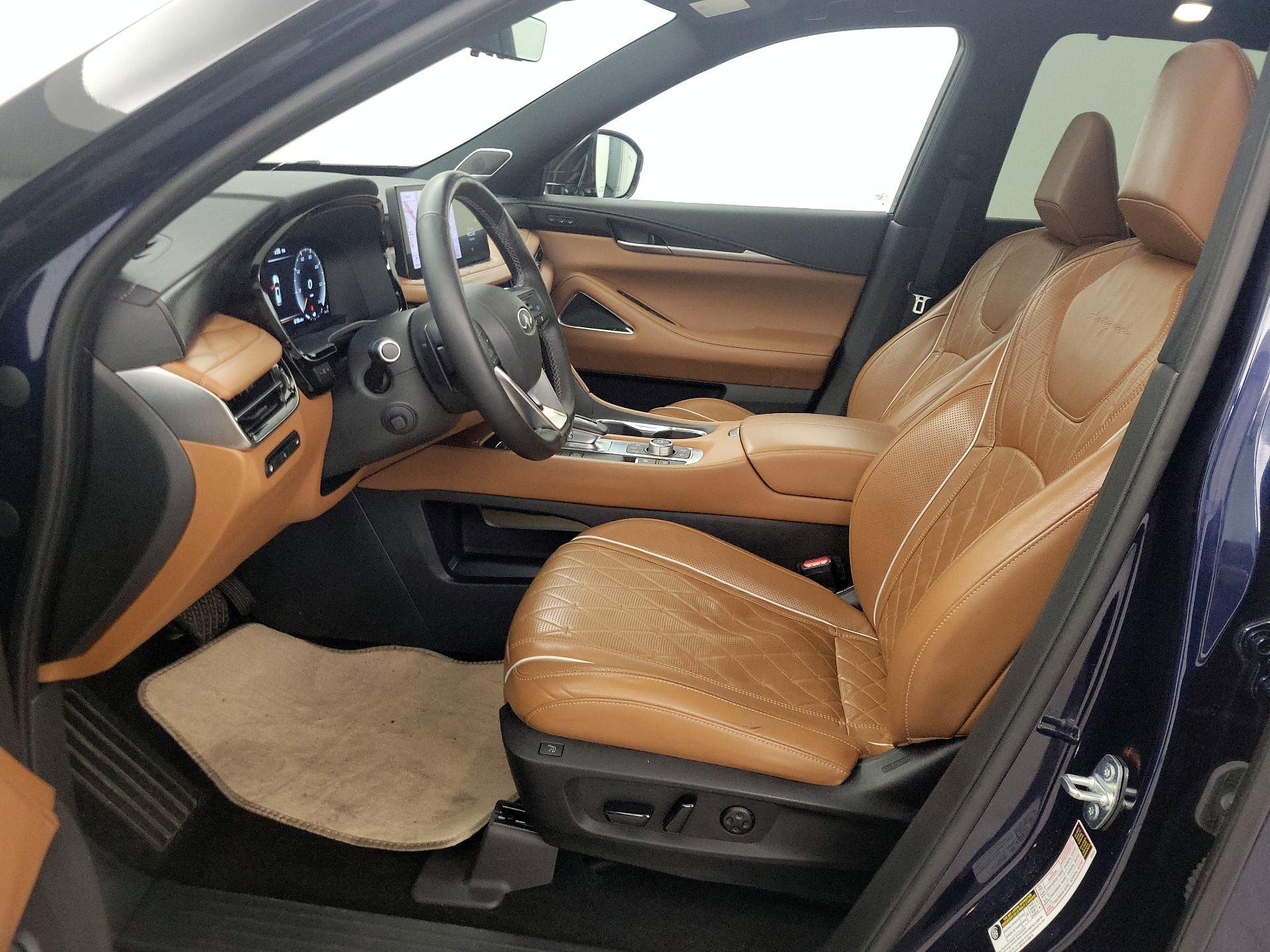 Thumbnail: 2022 INFINITI QX60 - 11