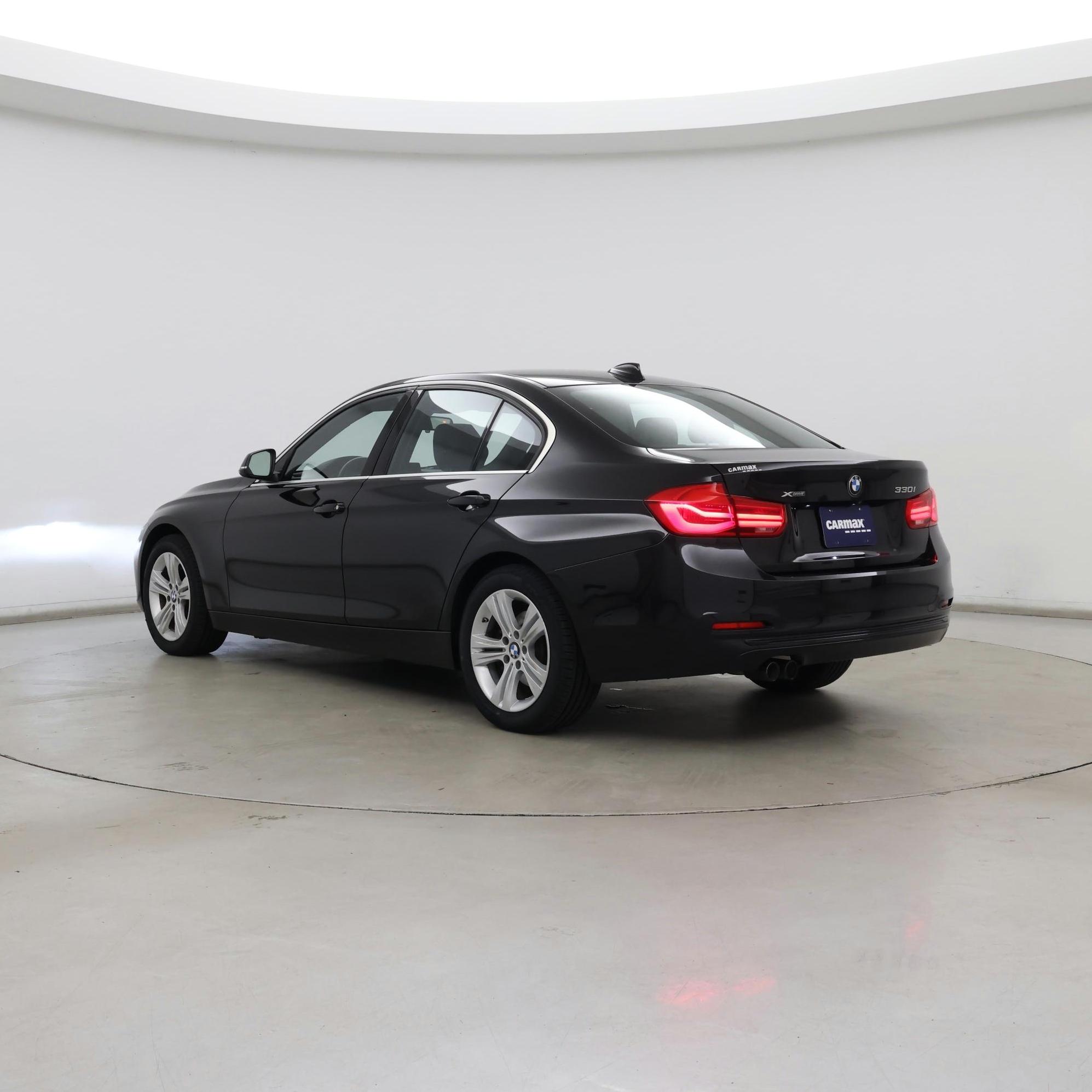 Thumbnail: 2018 BMW 3 Series - 2