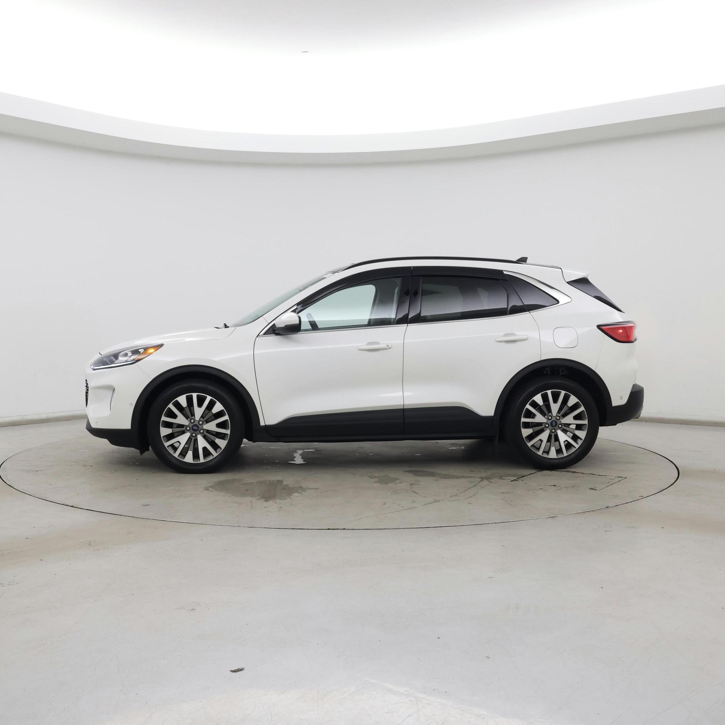 Thumbnail: 2020 Ford Escape - 3