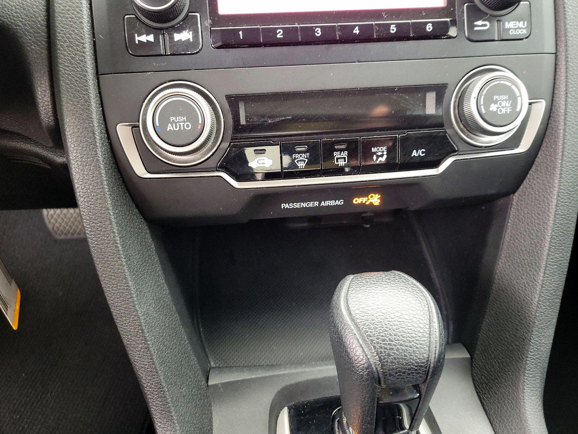 Thumbnail: 2016 Honda Civic - 16