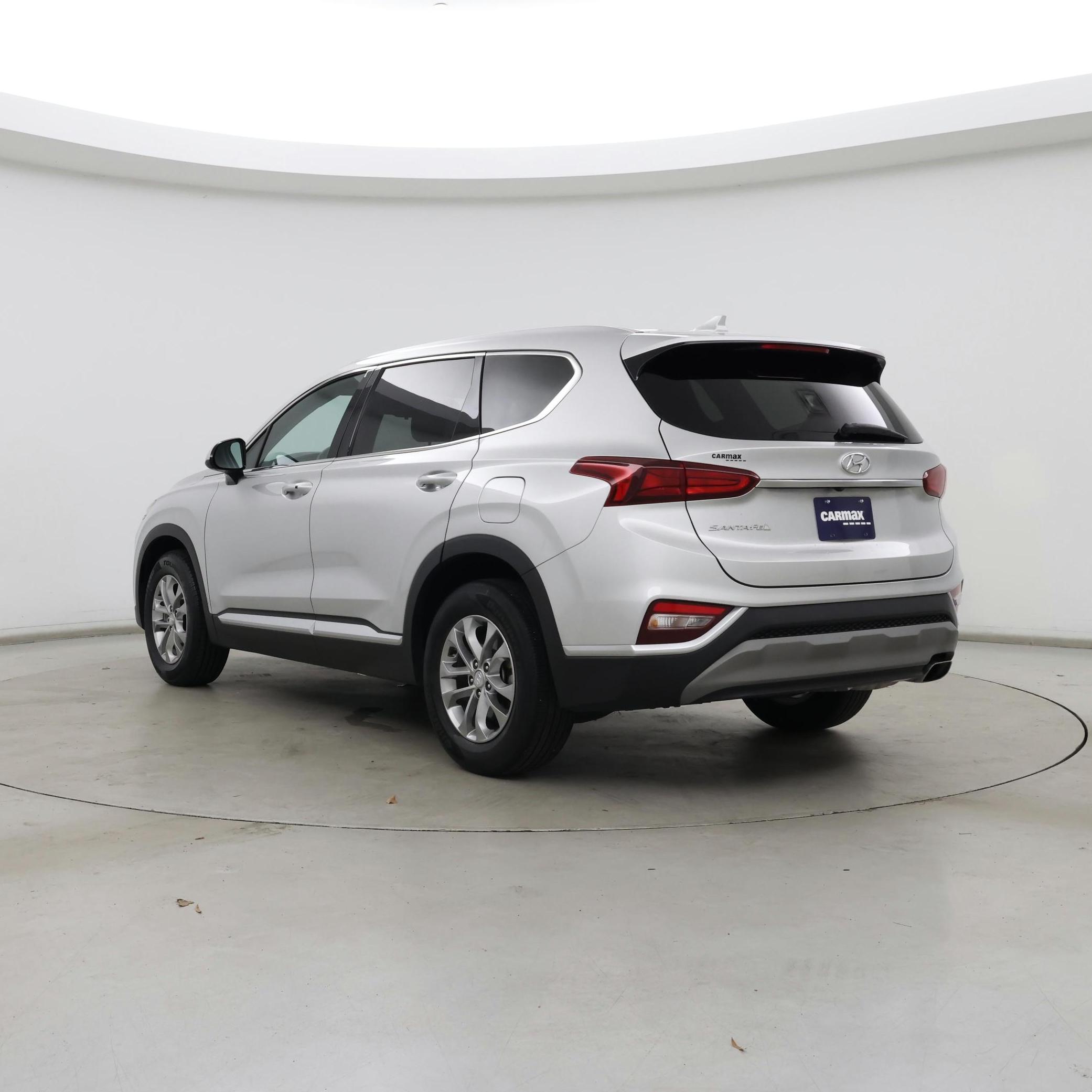Thumbnail: 2019 Hyundai Santa Fe - 2