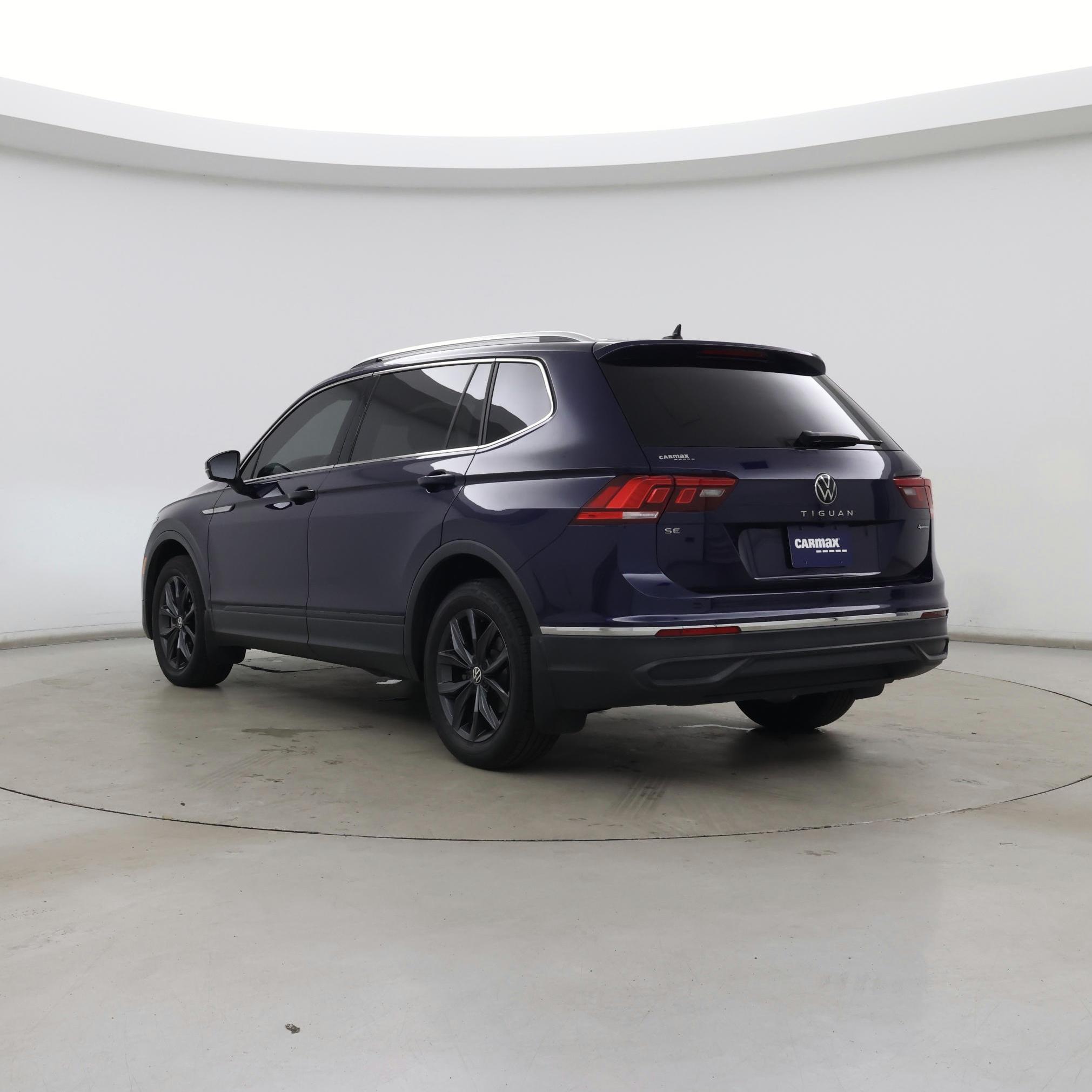 Thumbnail: 2023 Volkswagen Tiguan - 2