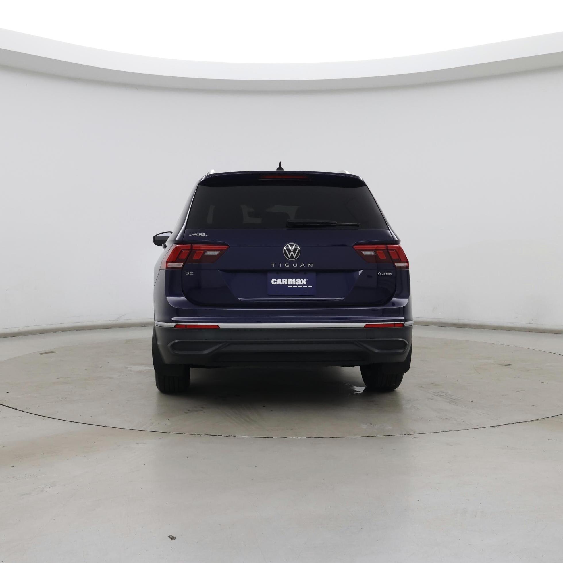 Thumbnail: 2023 Volkswagen Tiguan - 6