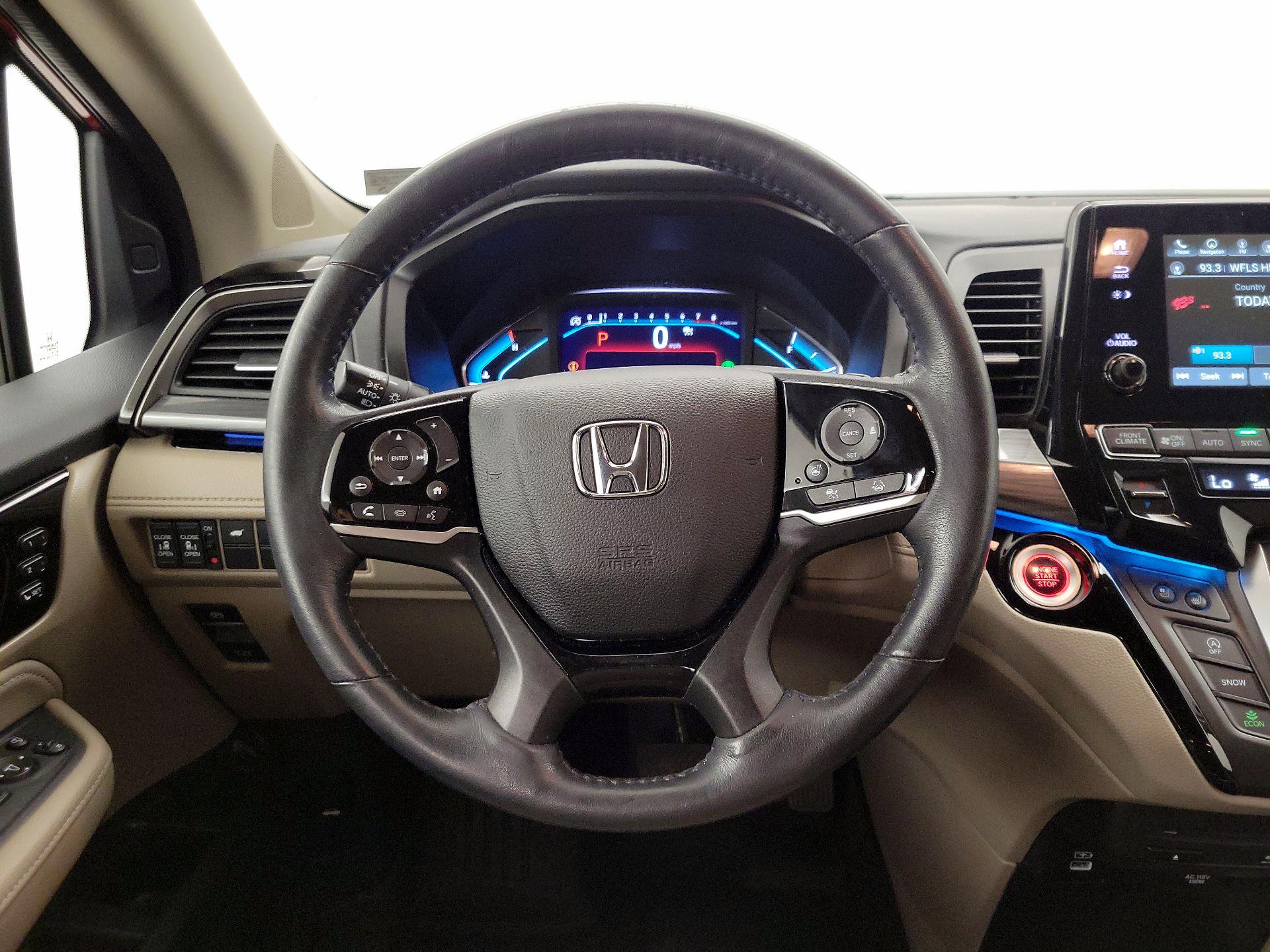 Thumbnail: 2023 Honda Odyssey - 10