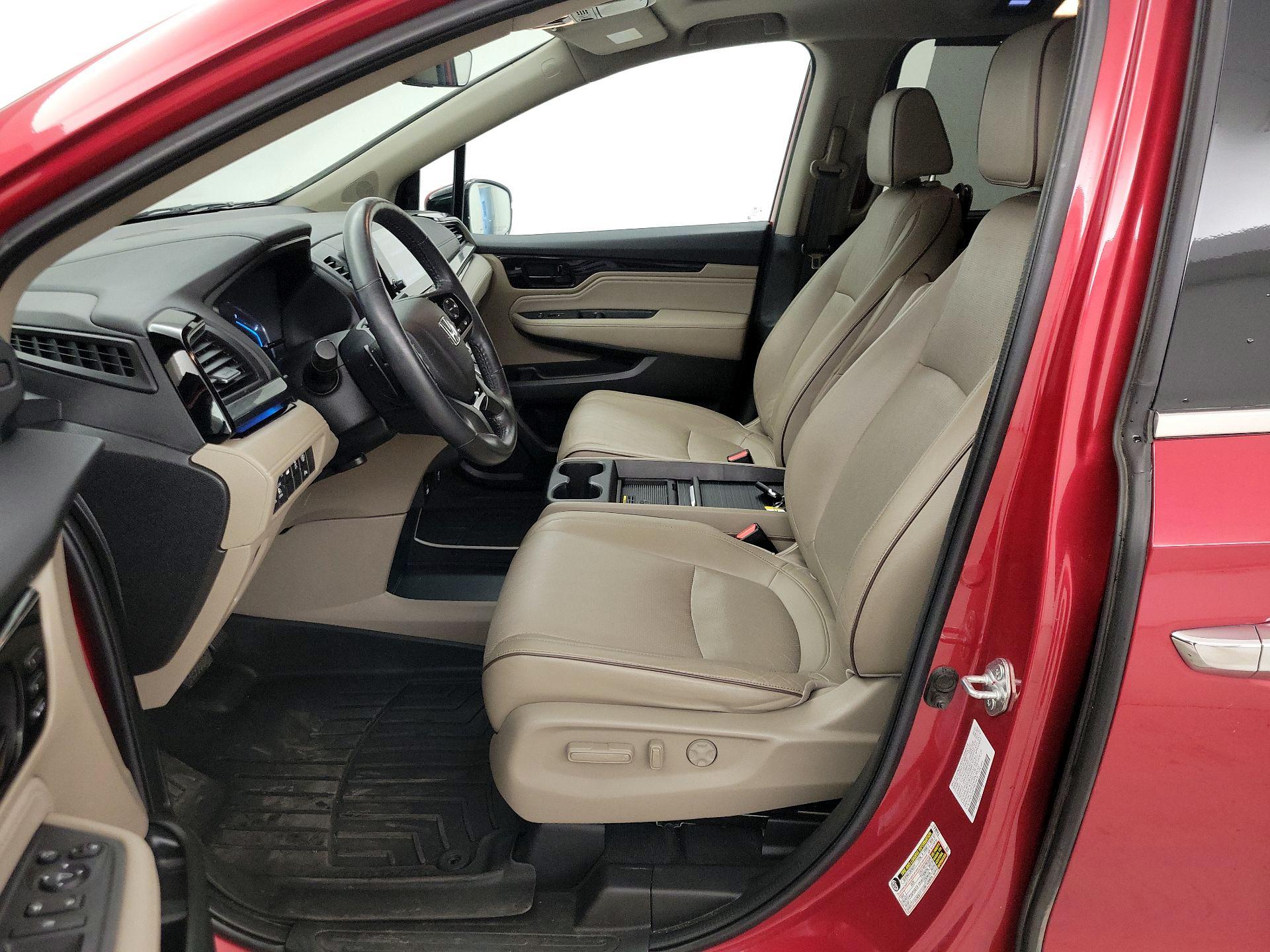 Thumbnail: 2023 Honda Odyssey - 11