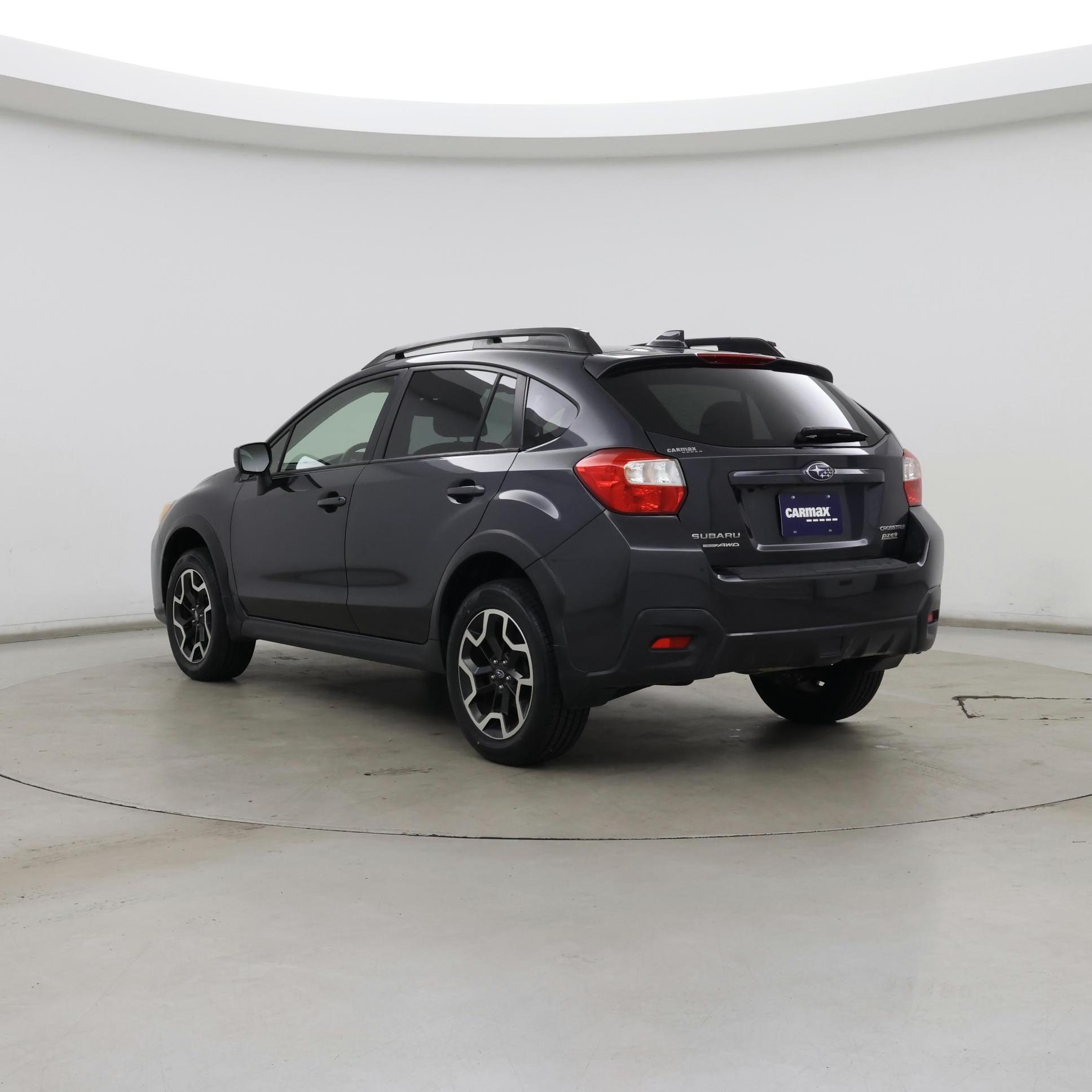 Thumbnail: 2016 Subaru XV Crosstrek - 2