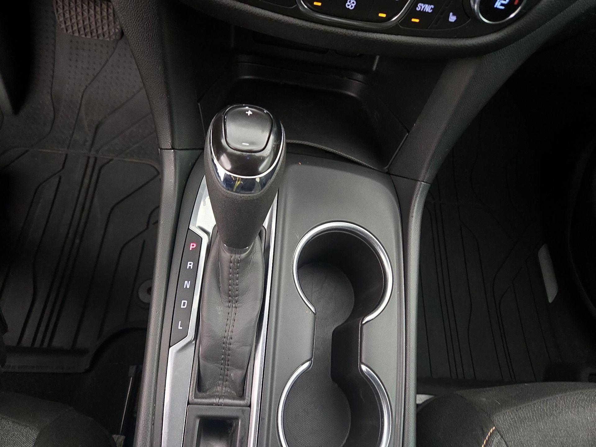 Thumbnail: 2021 Chevrolet Equinox - 17